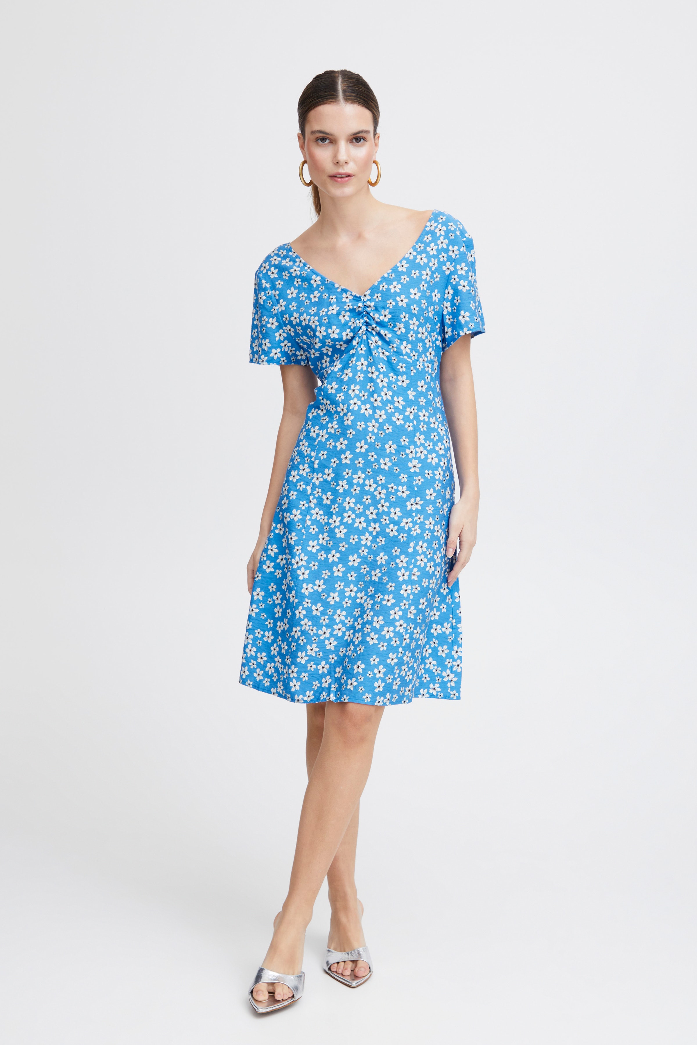 BYIBANO Kjole LOOKBOOK FRONT 20814904-203701