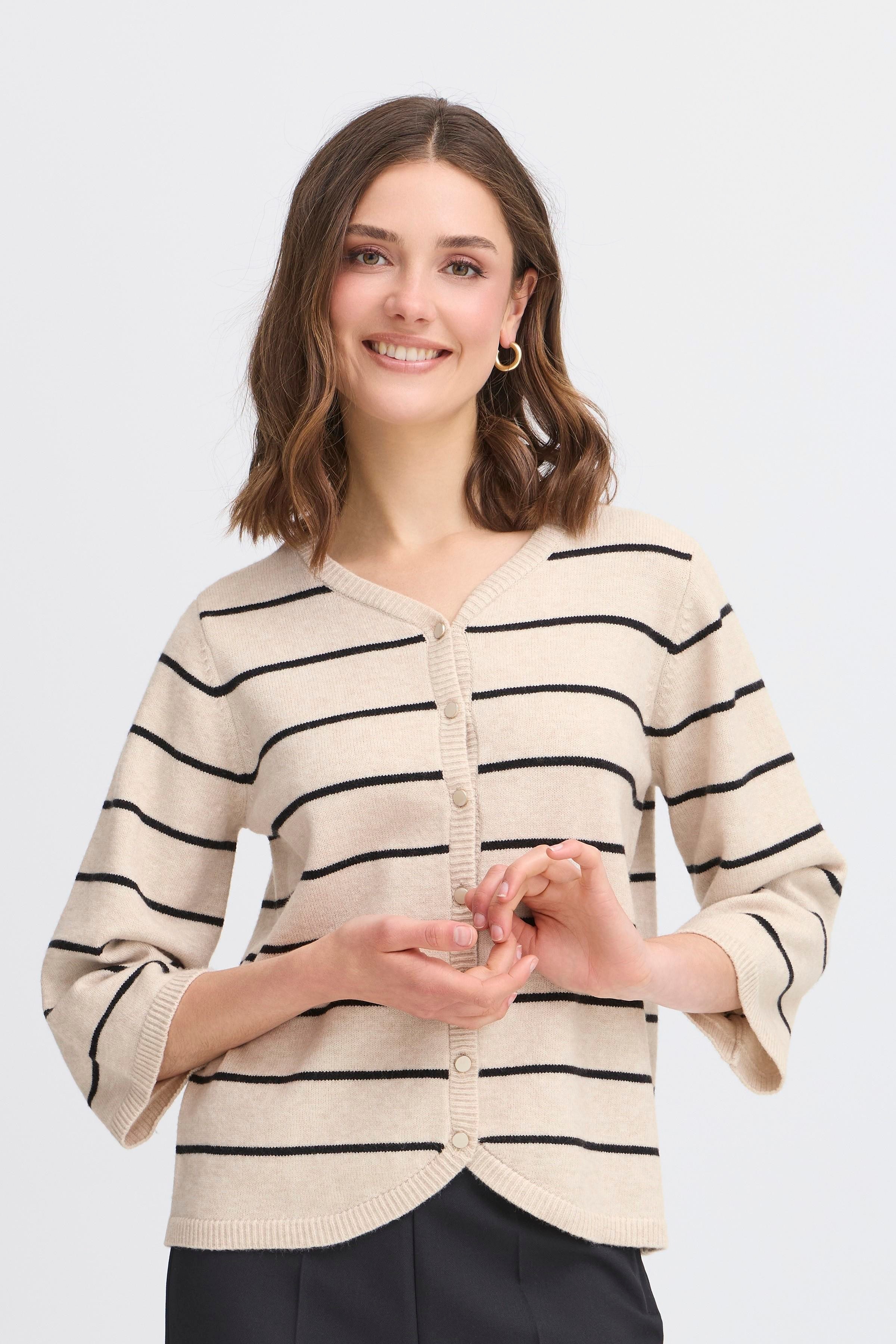 FRBITTE Cardigan LOOKBOOK FRONT 20615894-200669