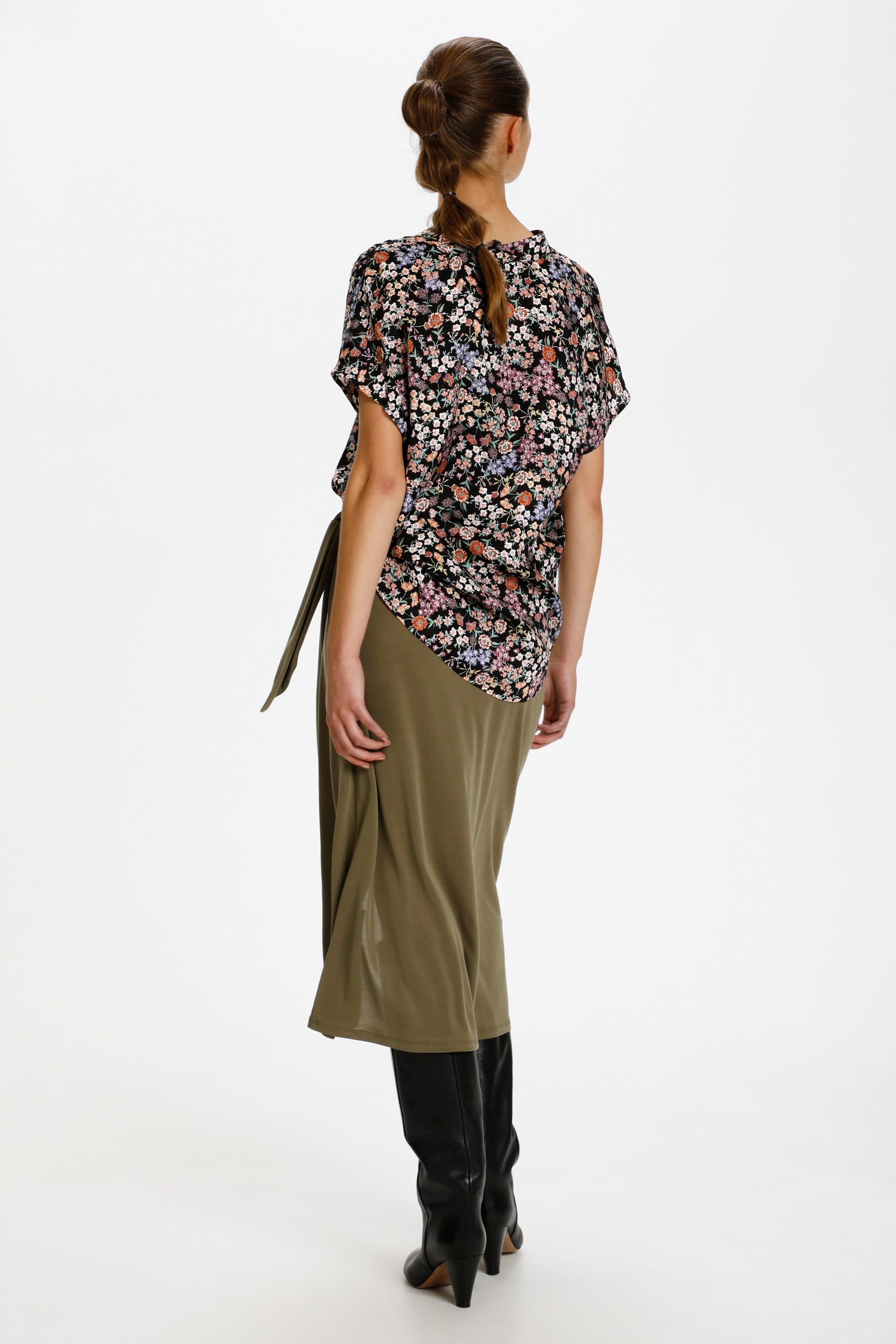 SLKimaya Top LOOKBOOK BACK 30405516-300808