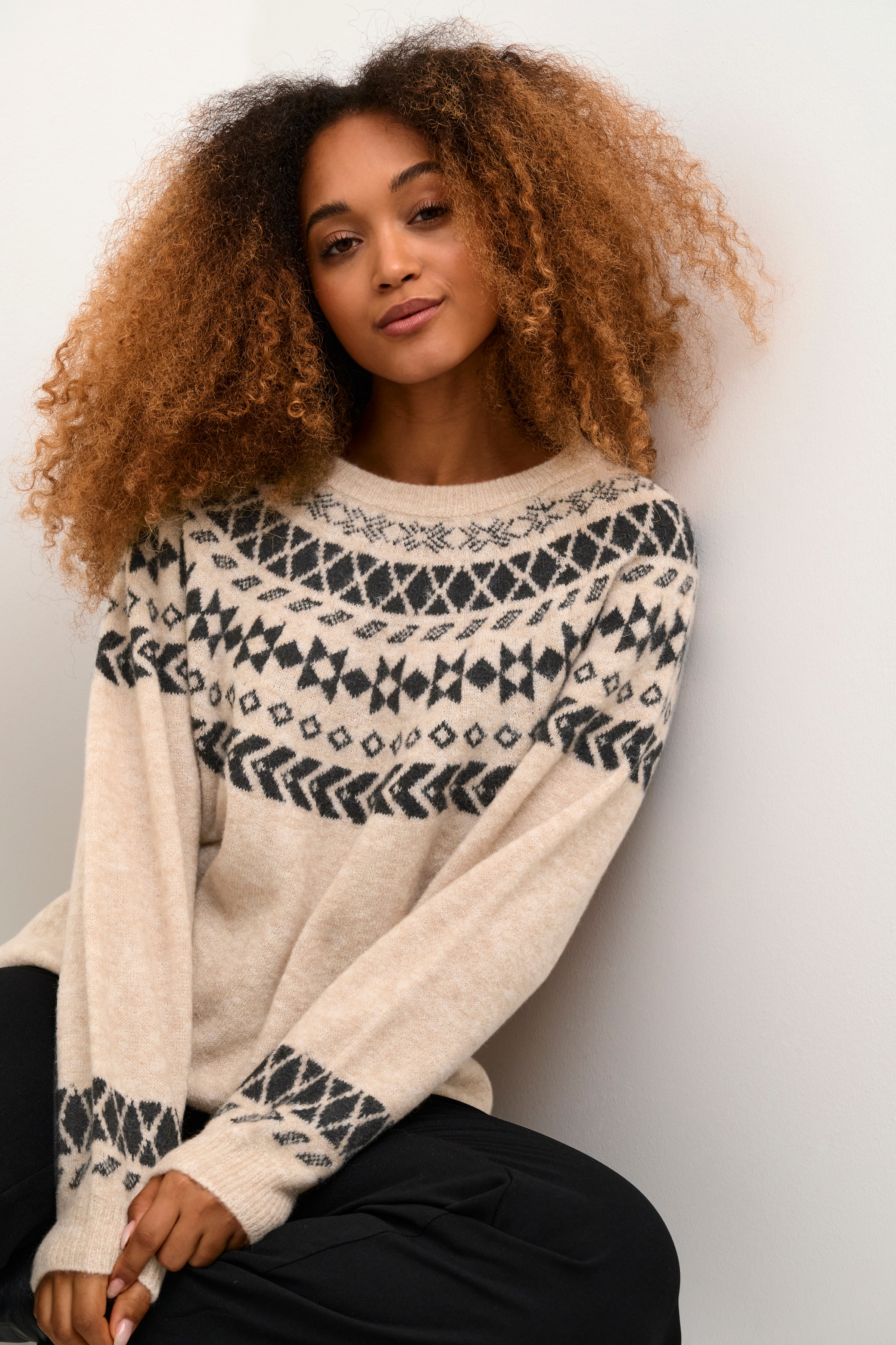 CRCherrie Pullover LOOKBOOK DETAIL 10612842-106445