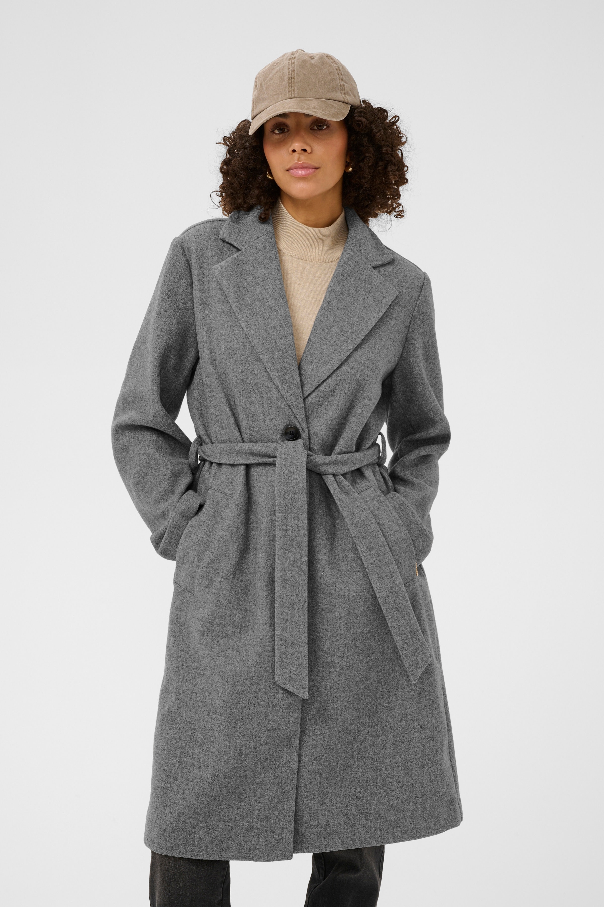 KAsaturn Kåpe LOOKBOOK FRONT 10511086-100123