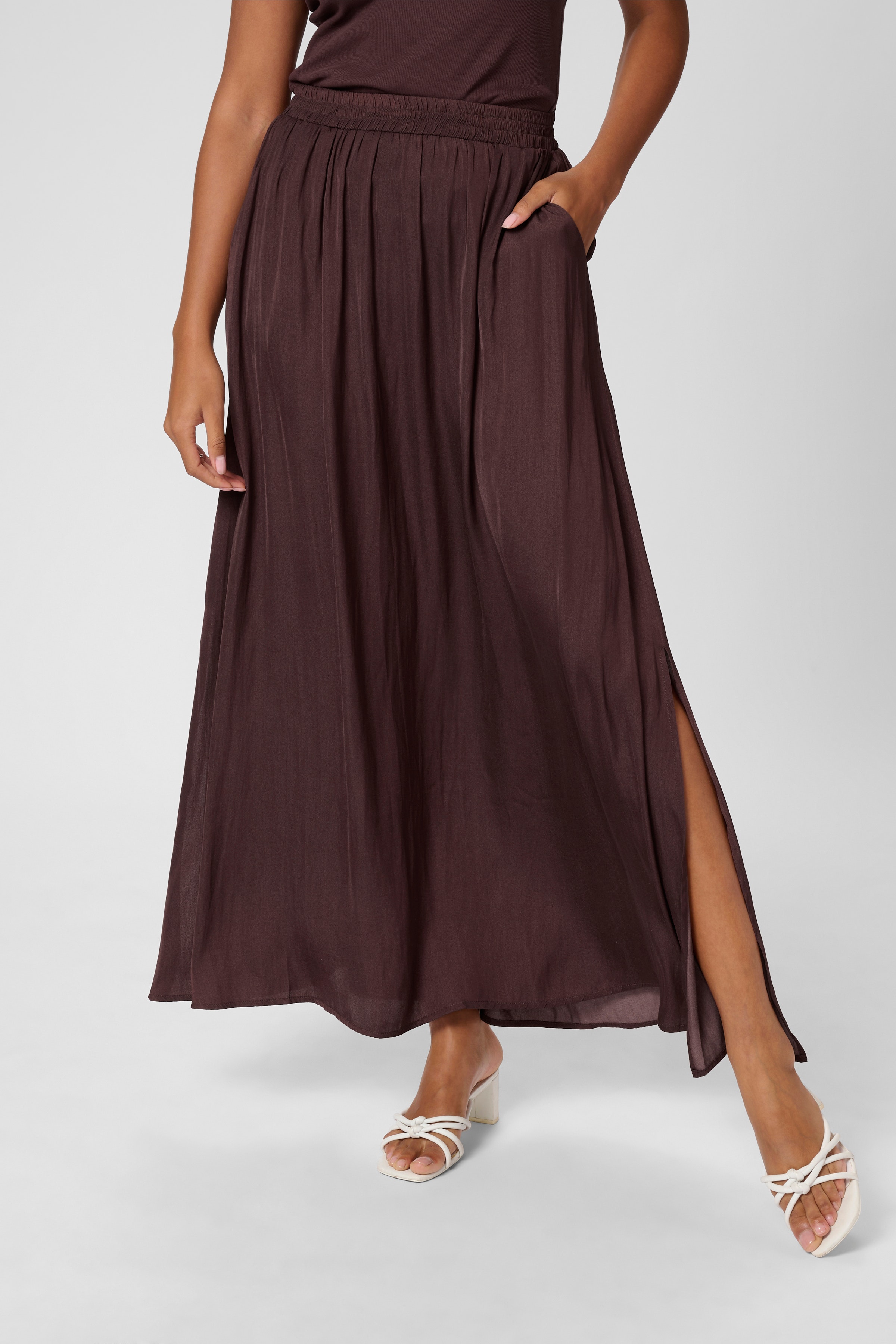 KAallie Rok LOOKBOOK FRONT 10509147-191619