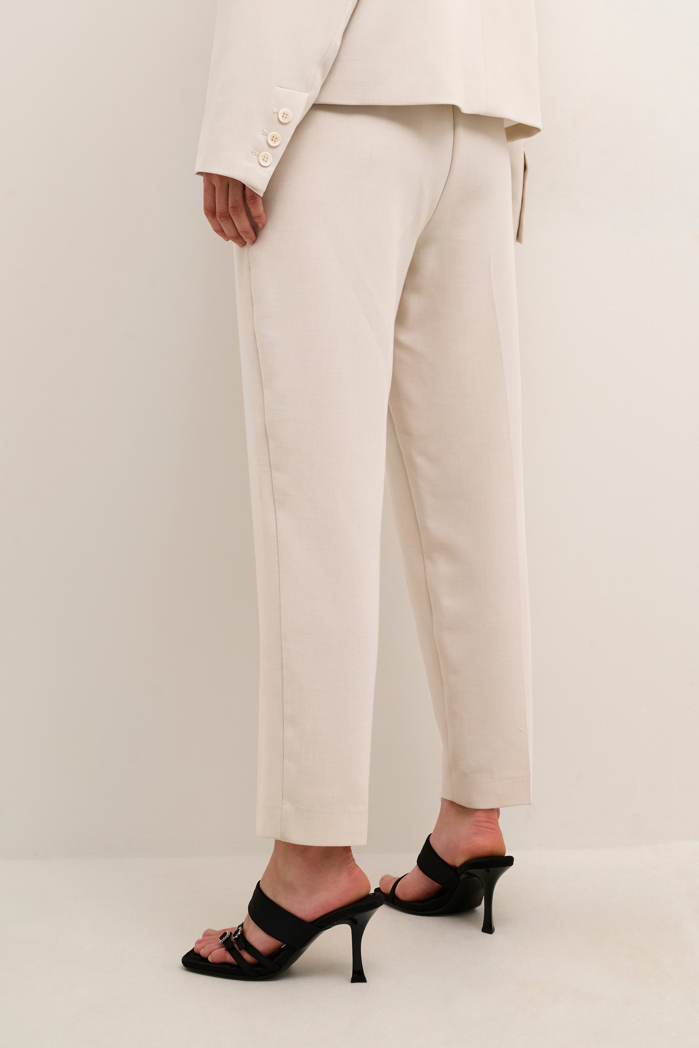 IngridKB Trousers LOOKBOOK FRONT 10104382-130607