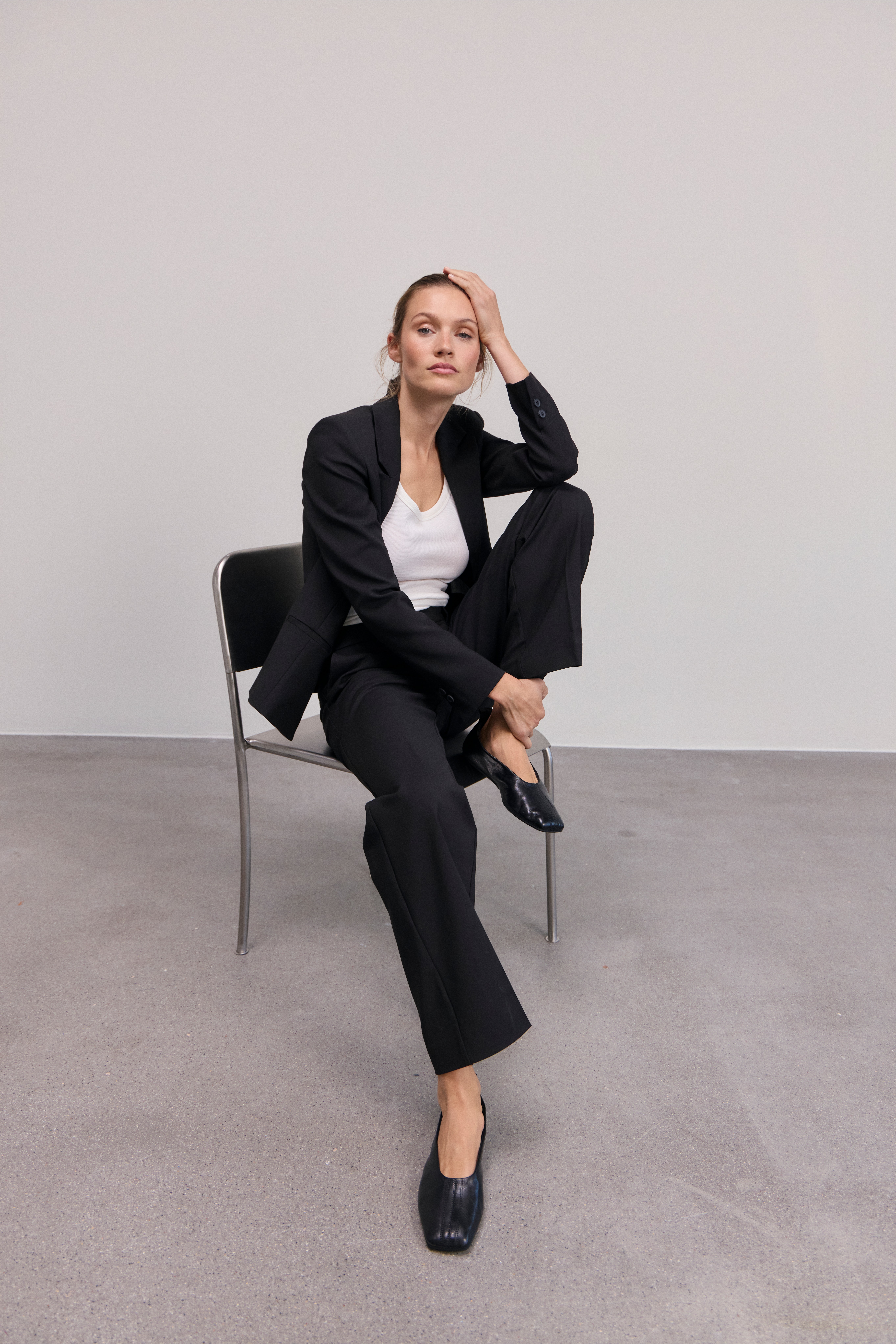 PZBINDY Blazer LOCATION NONE 50210337-193911