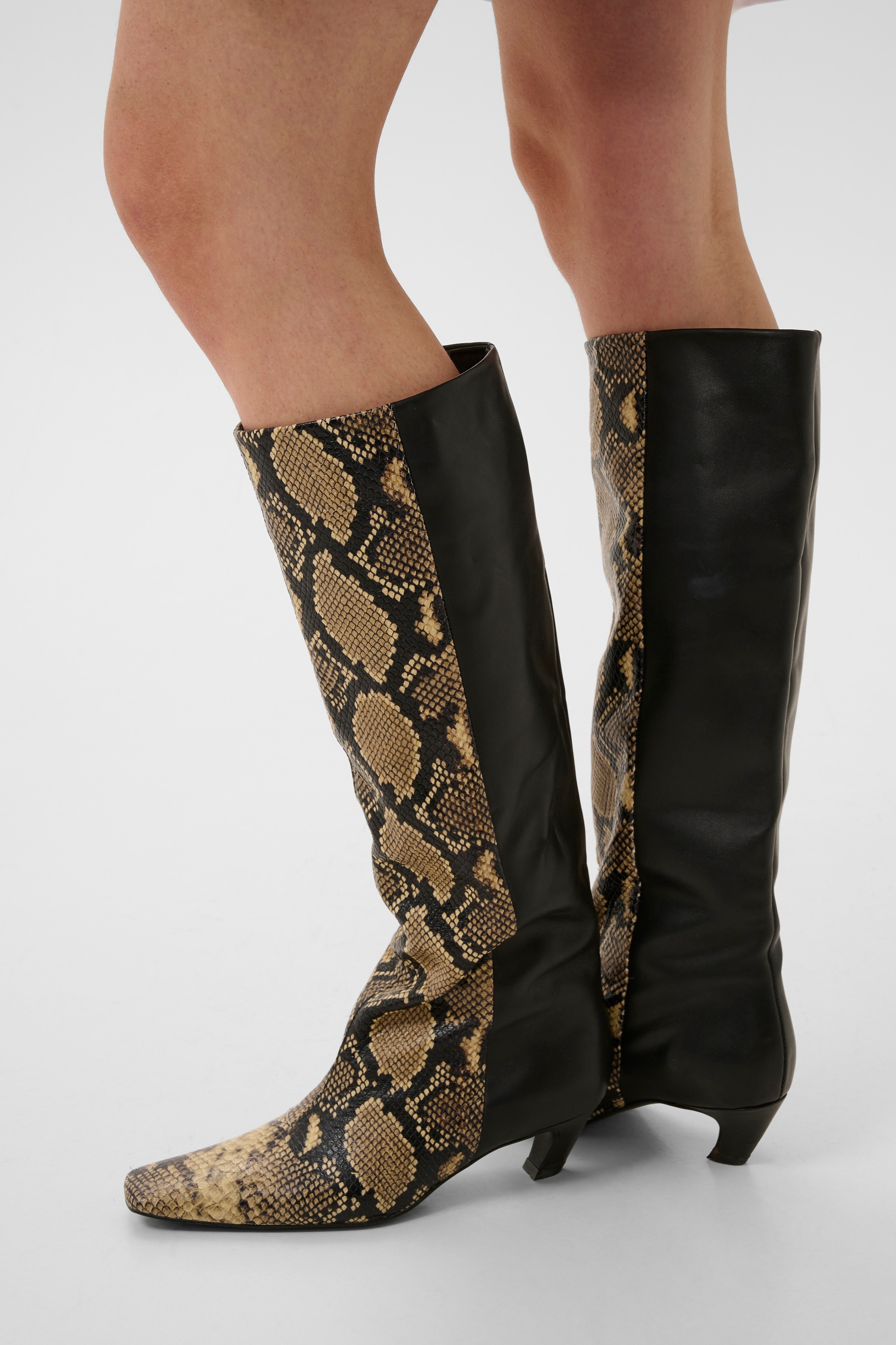 GZbobbie Boots LOOKBOOK DETAIL 10911131-109173