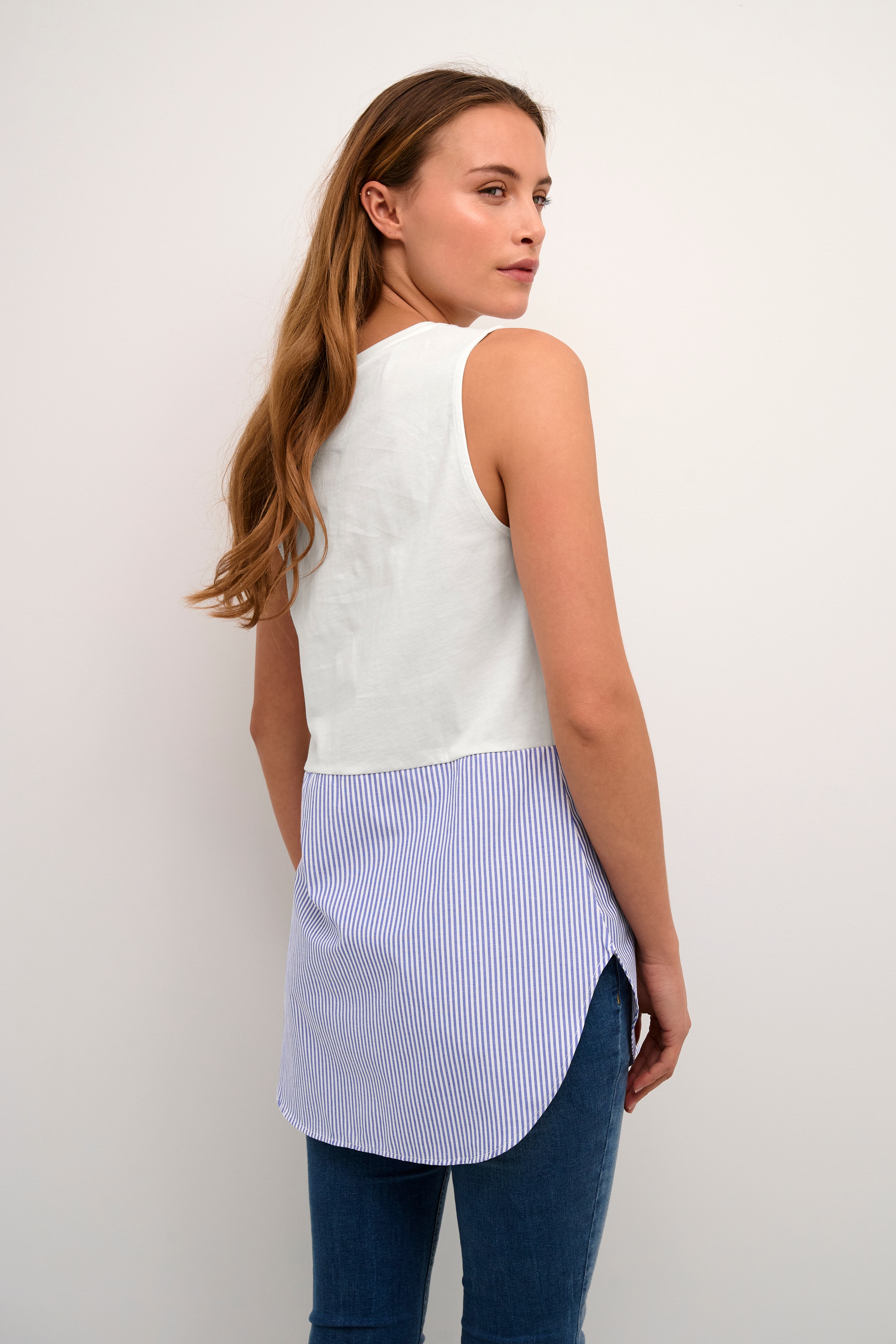 CUdelphina Top LOOKBOOK BACK 50111029-106402