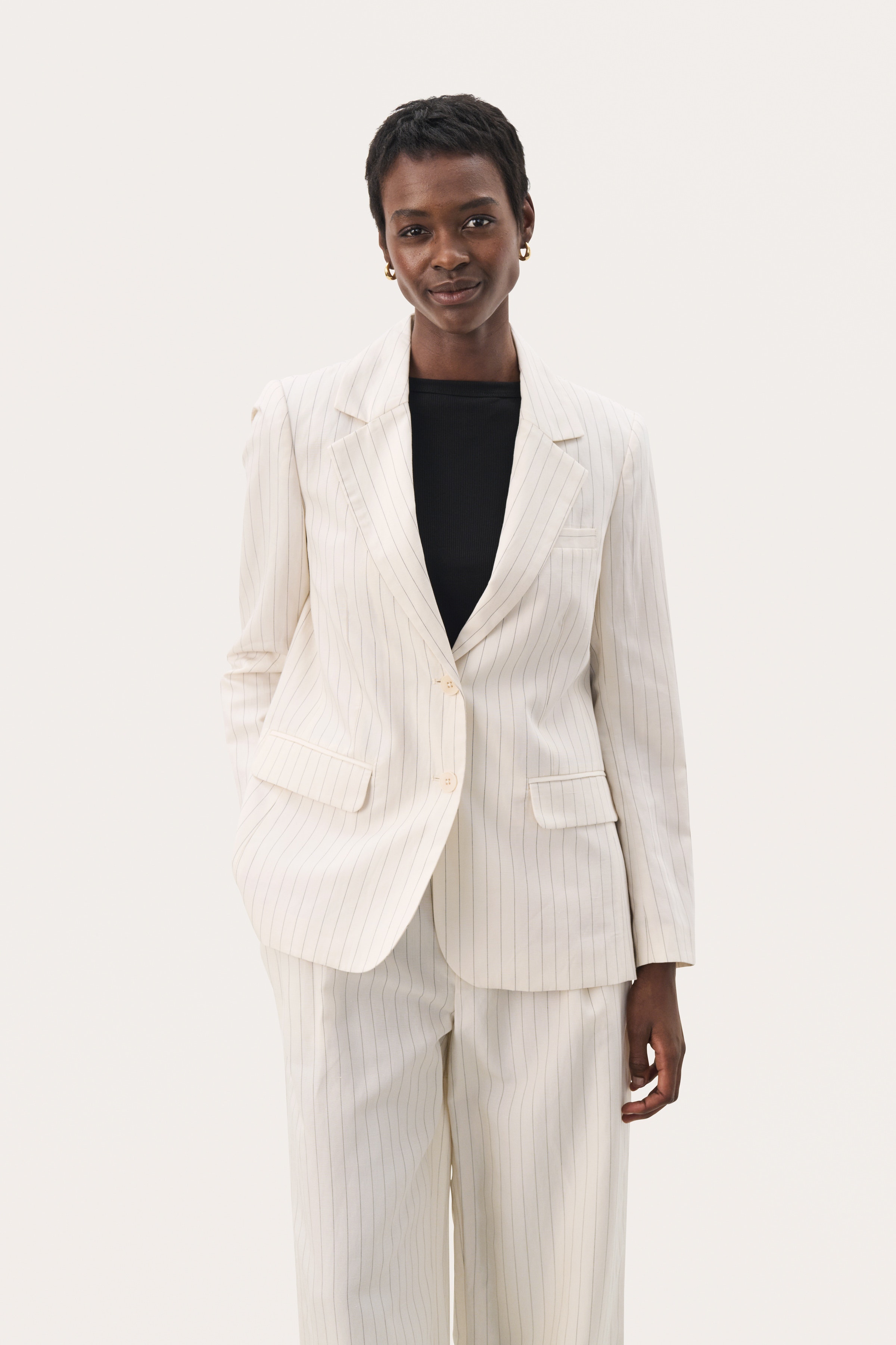 NikoletaPW Blazer LOOKBOOK FRONT 30309774-303910