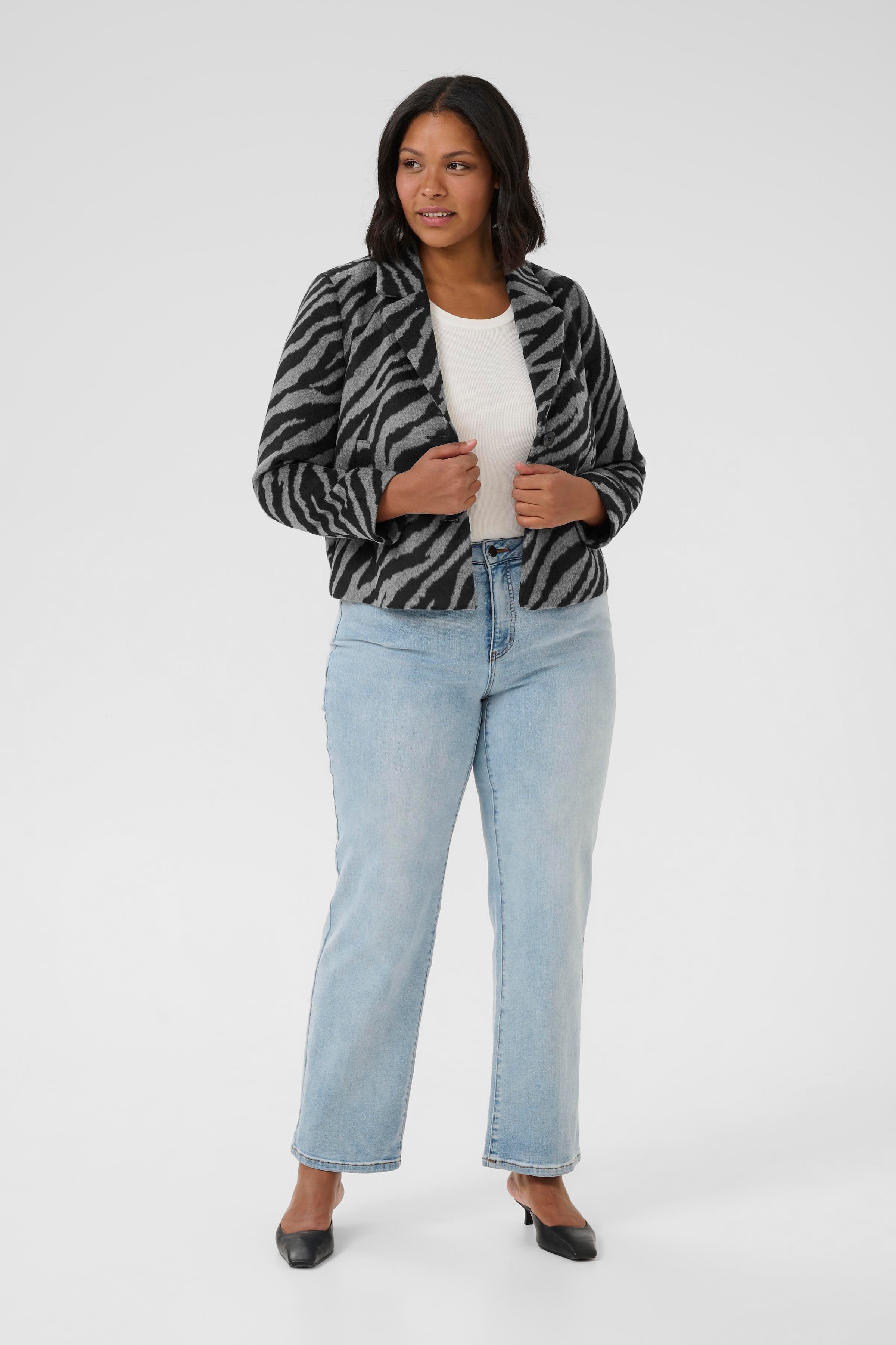 KCtori Jacke LOOKBOOK FRONT 10583492-107856