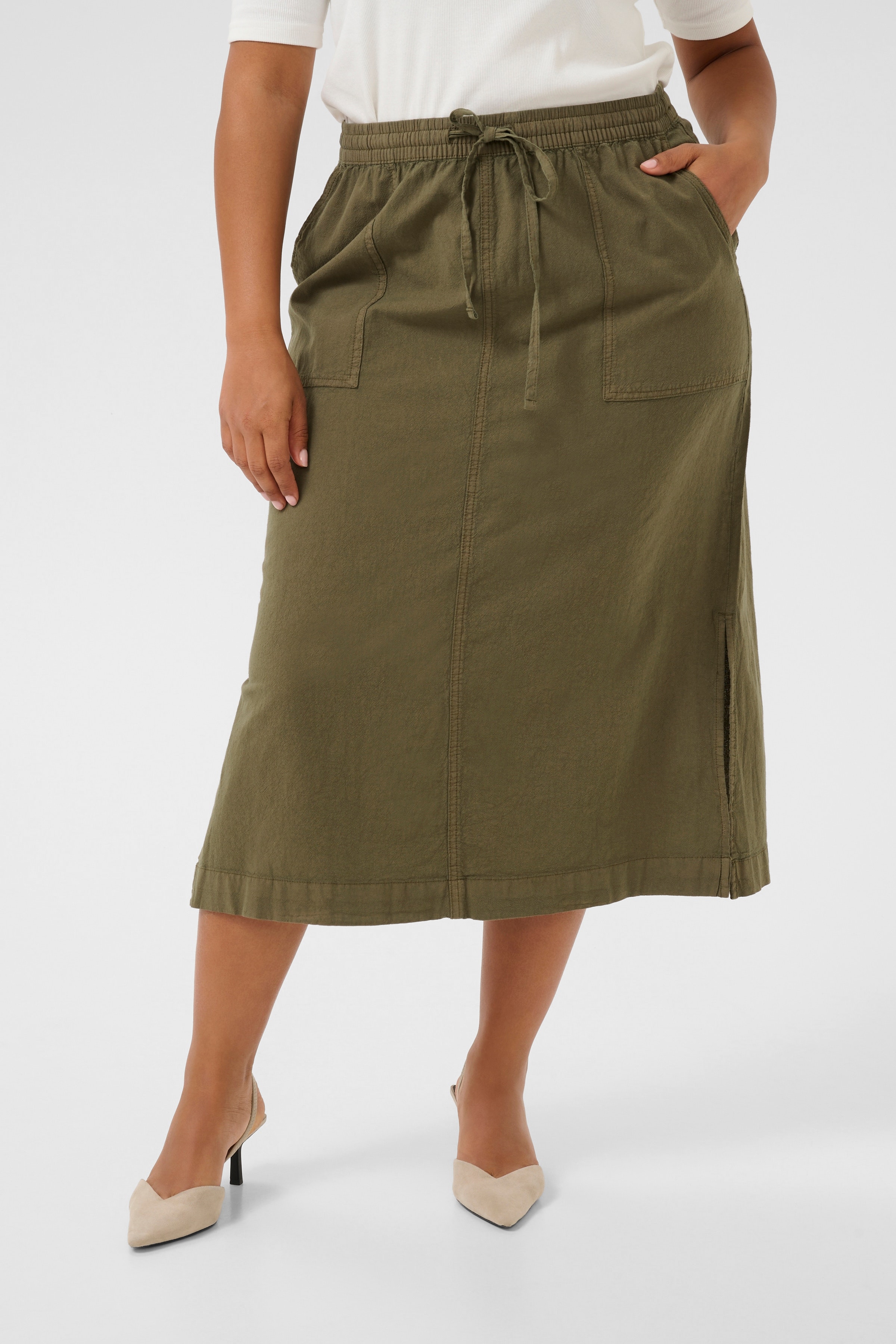 KCnana Jupe LOOKBOOK FRONT 10582896-190511