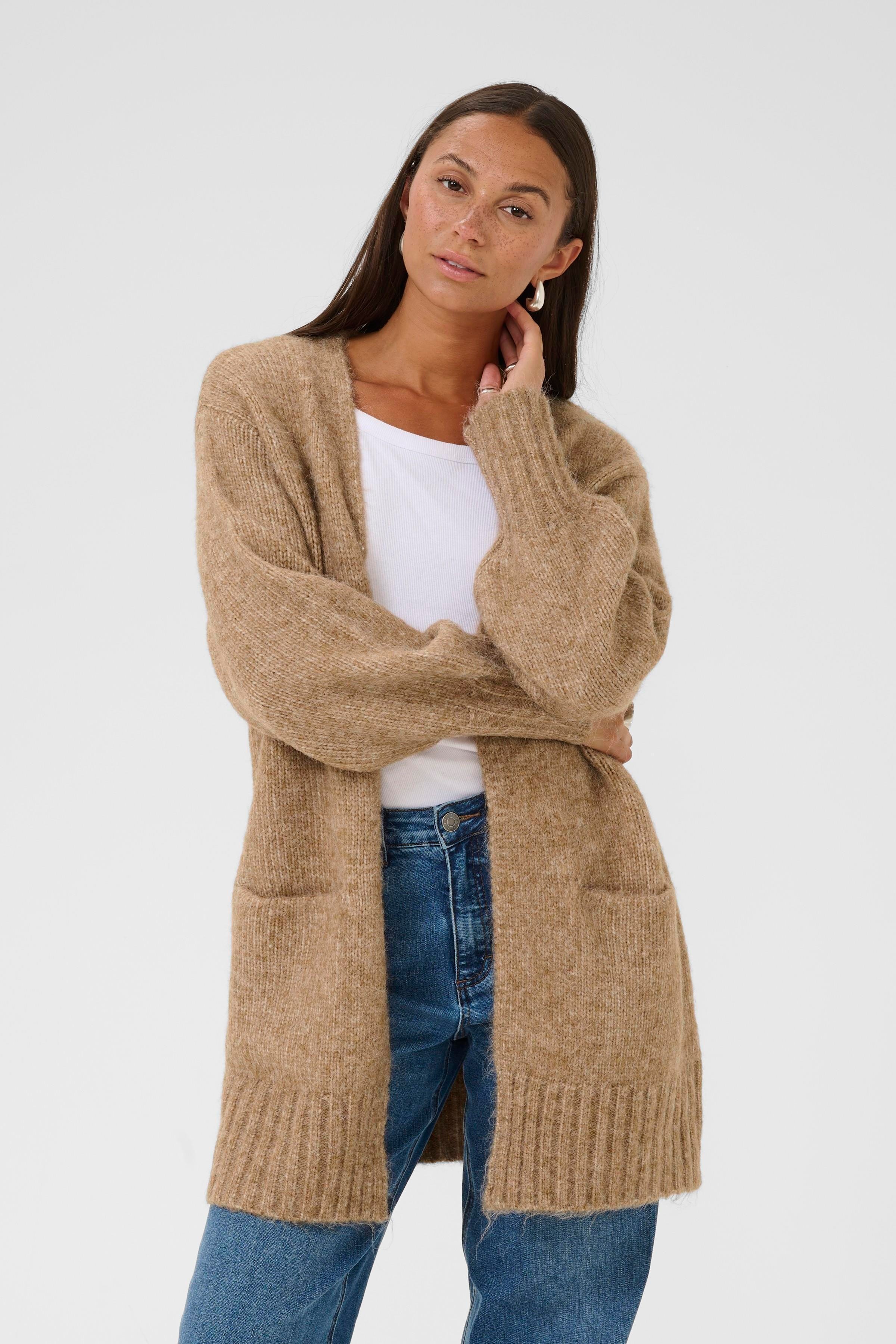 KAtrina Cardigan LOOKBOOK FRONT 10509150-1810291