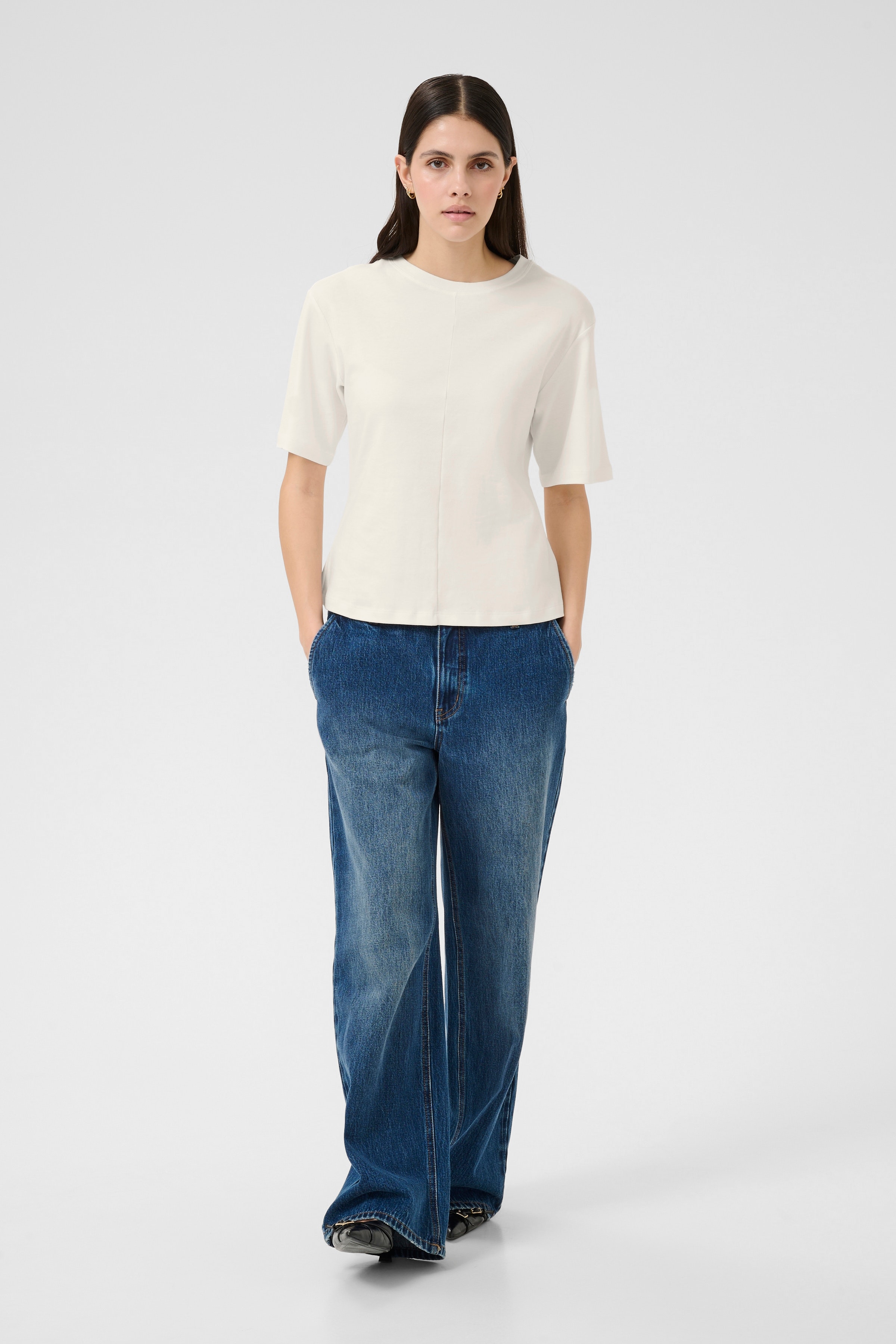 KBNooma T-shirt LOOKBOOK FRONT 10105746-110601