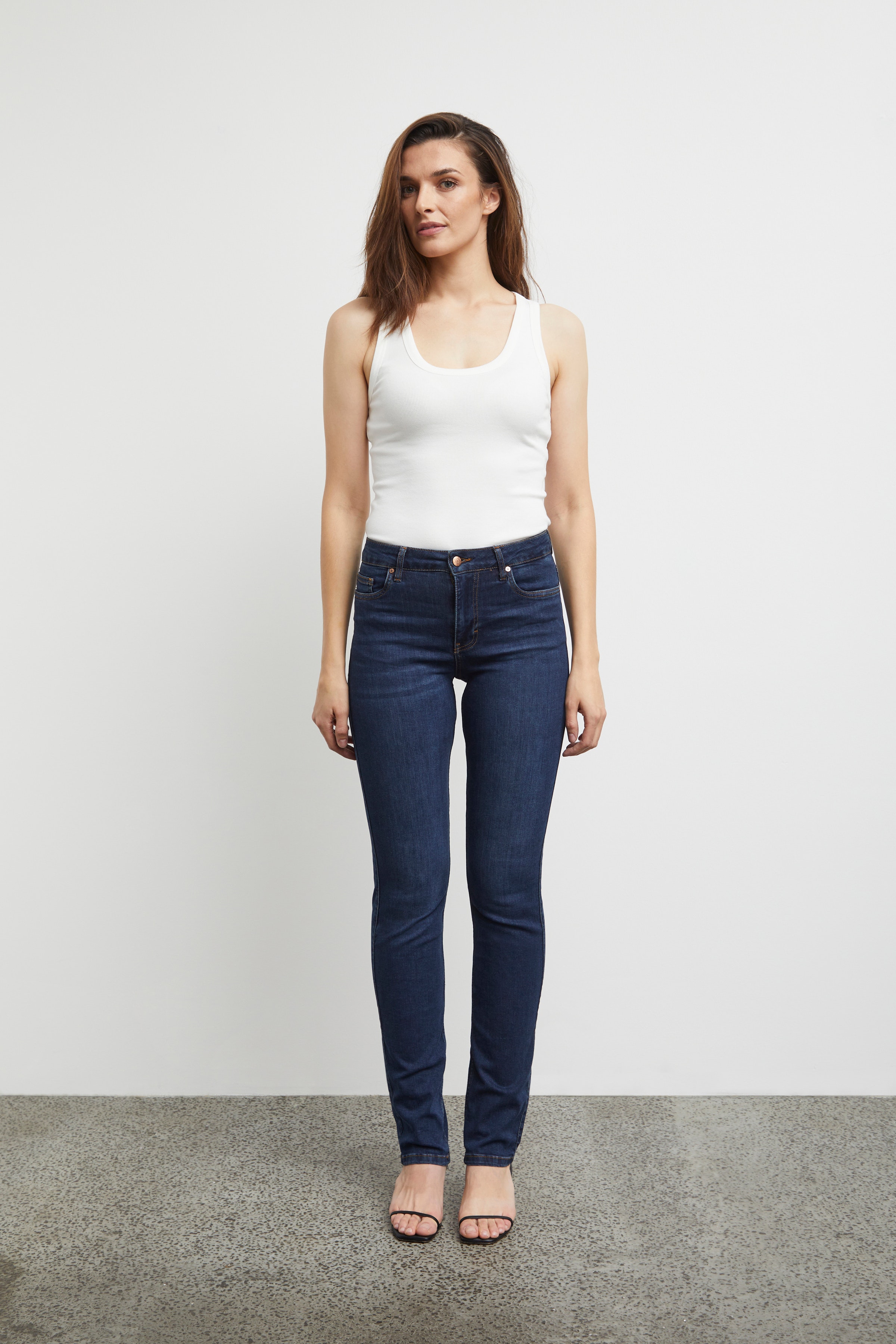 PZEMMA HW Jeans Medium Straight Leg LOCATION NONE 50206336-200002