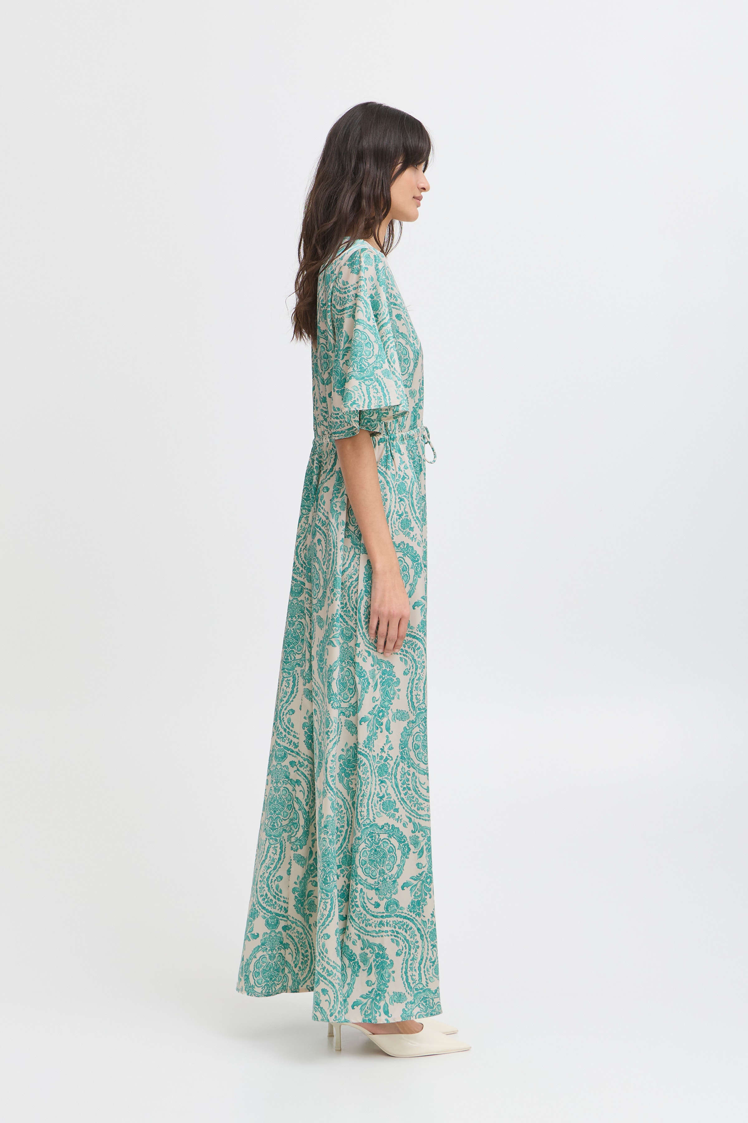 BYFARINELA Kjole LOOKBOOK FRONT 20815745-203053