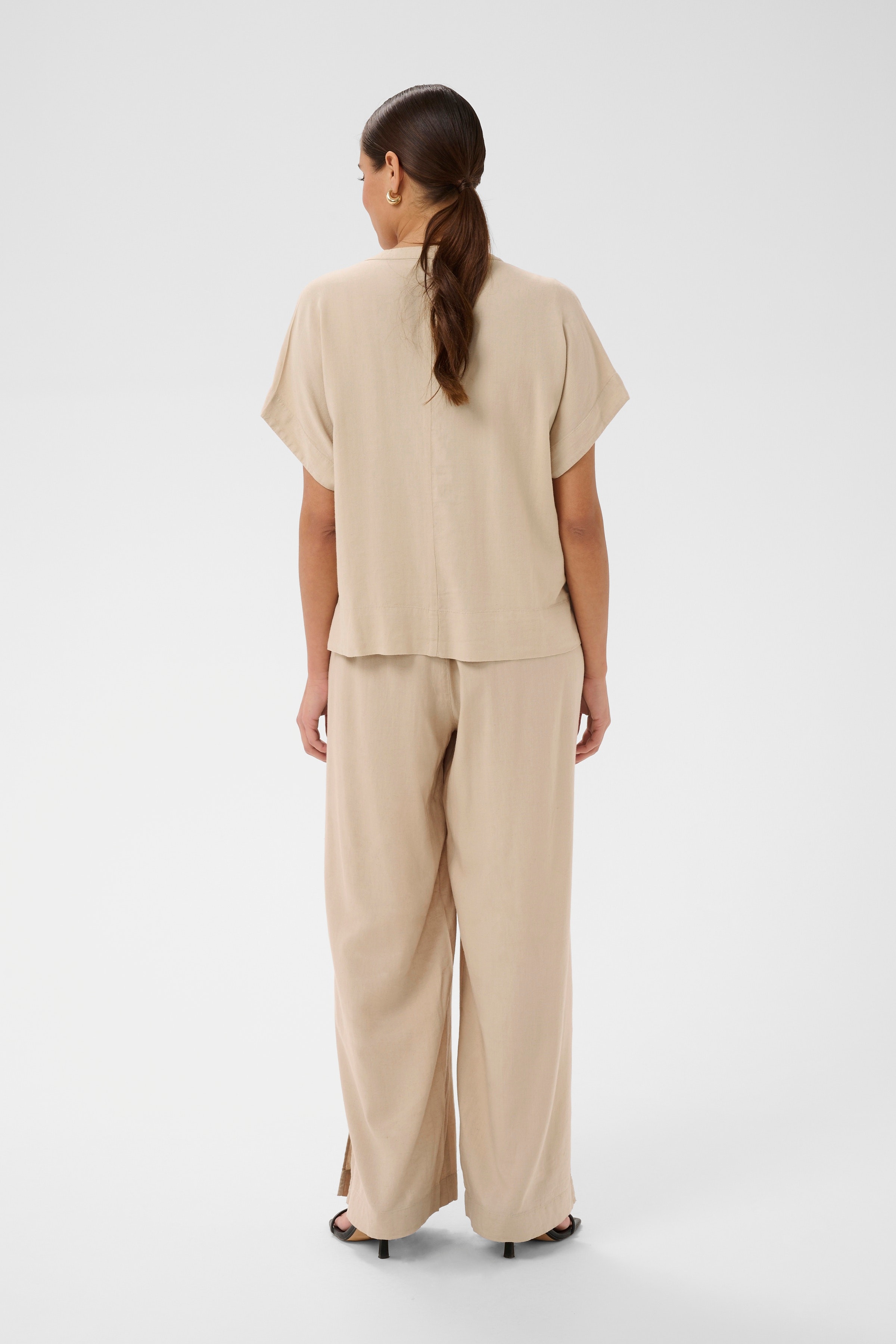 KAmilia Top aus Leinen LOOKBOOK BACK 10509670-151305