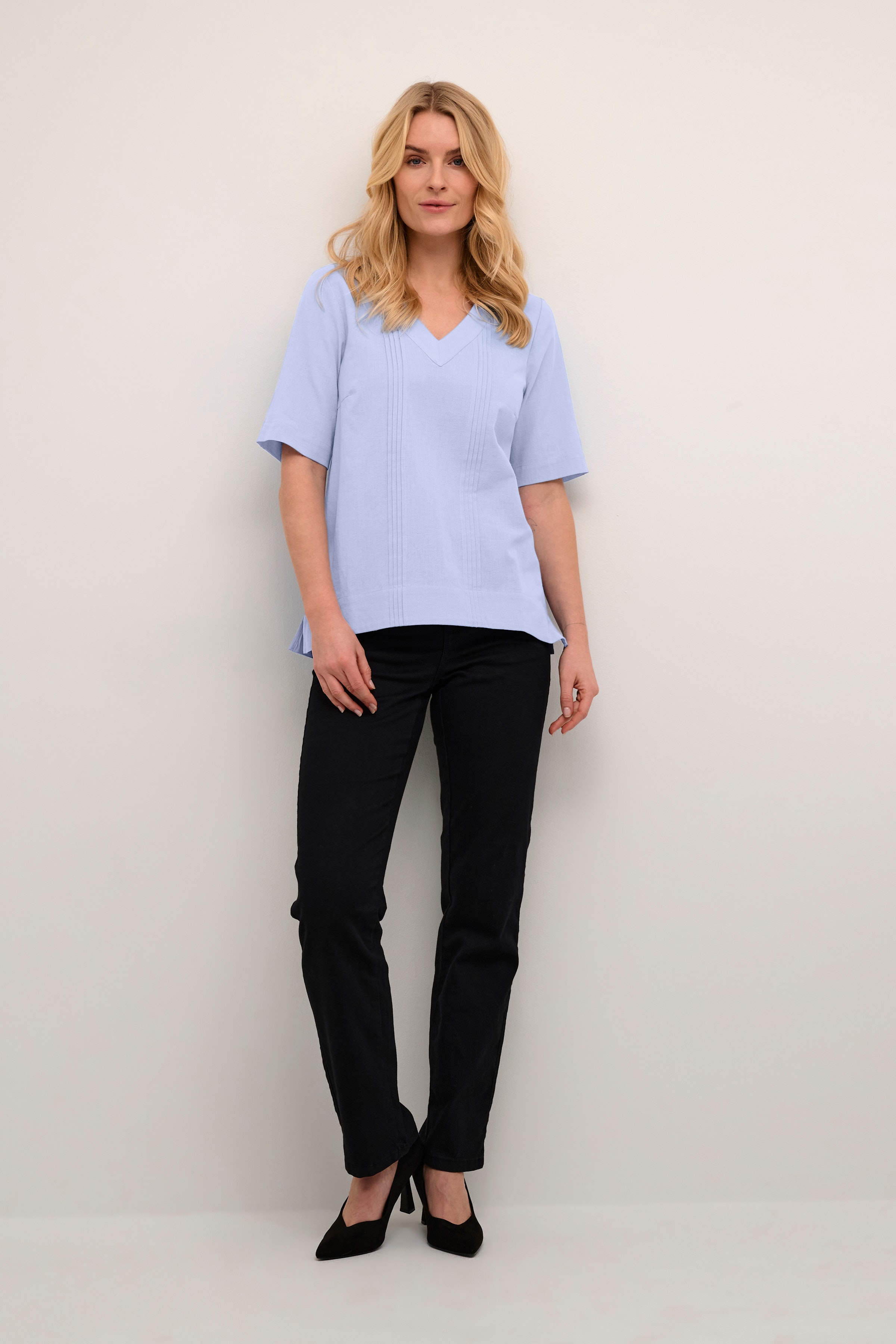 BPkia Blus LOOKBOOK FRONT 10590413-164019B