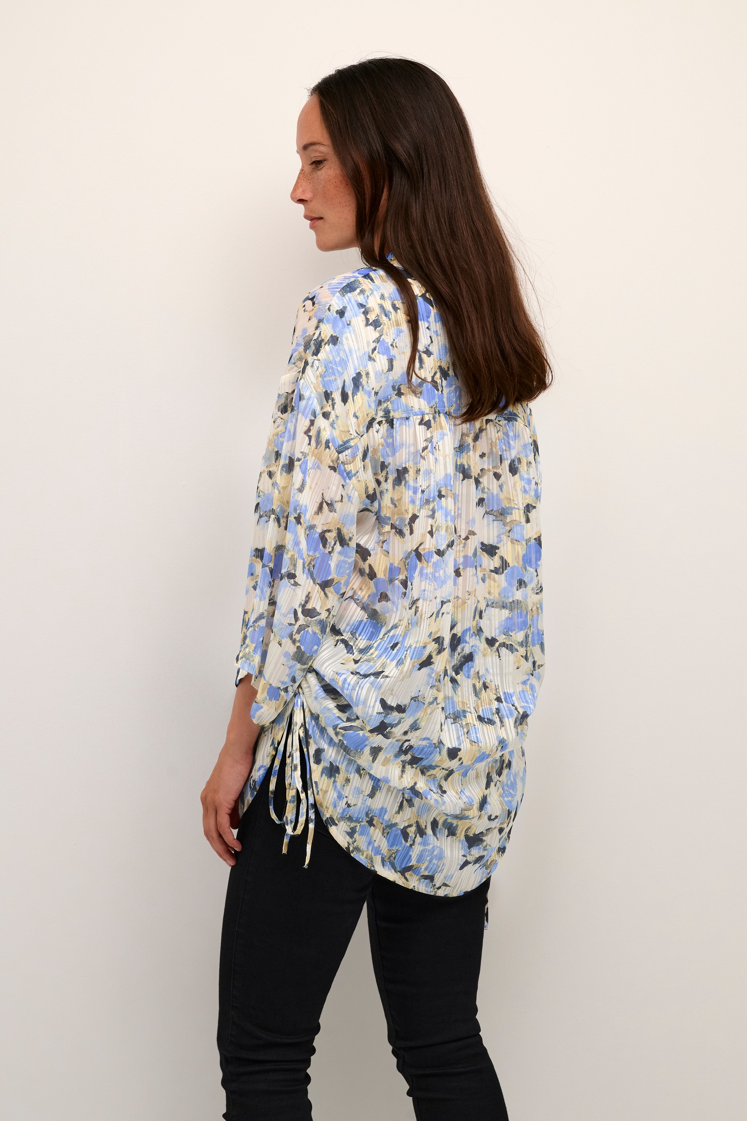 KAeva Shirt LOOKBOOK BACK 10508334-105425