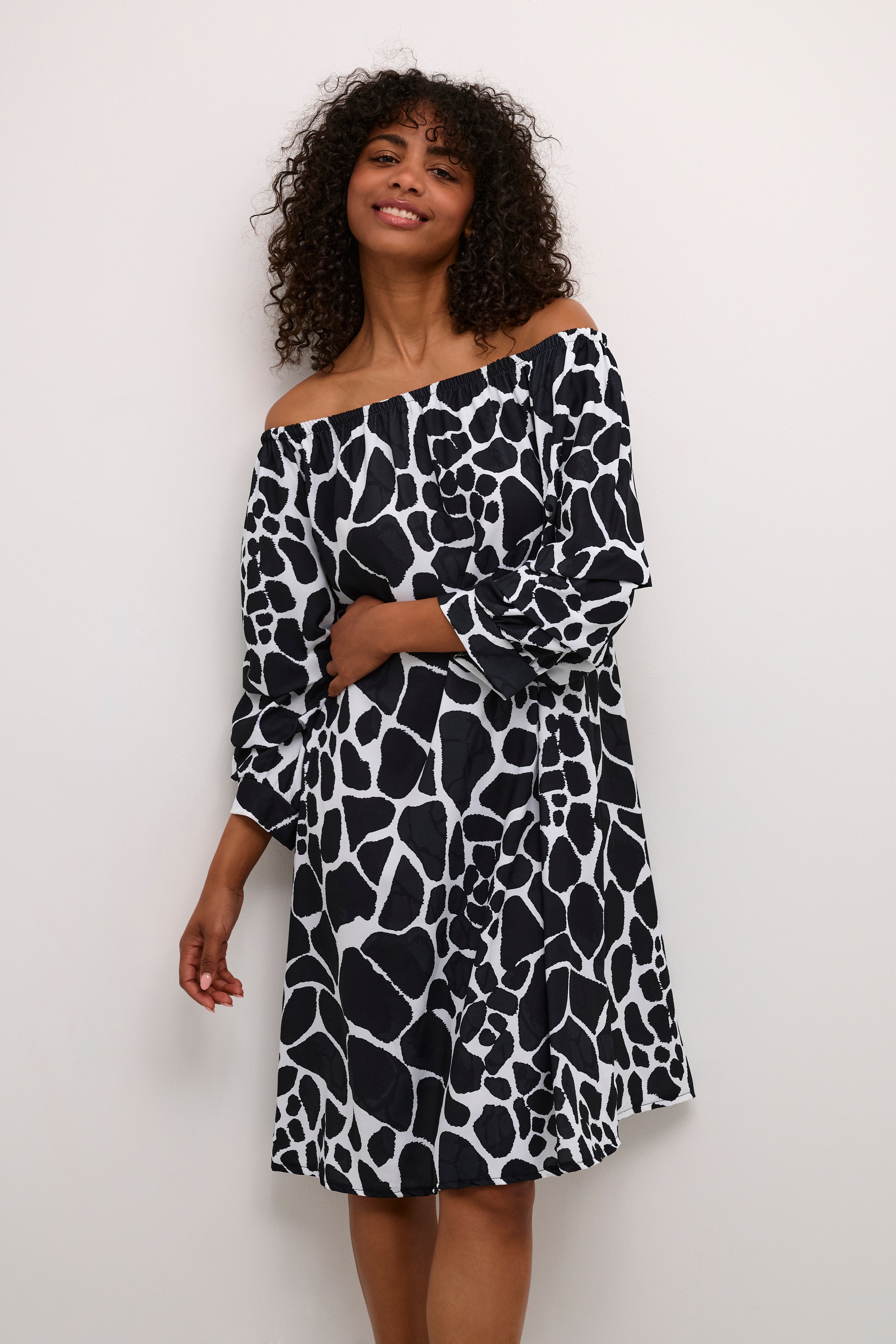 BPpial Kjole LOOKBOOK FRONT 40103493-400010