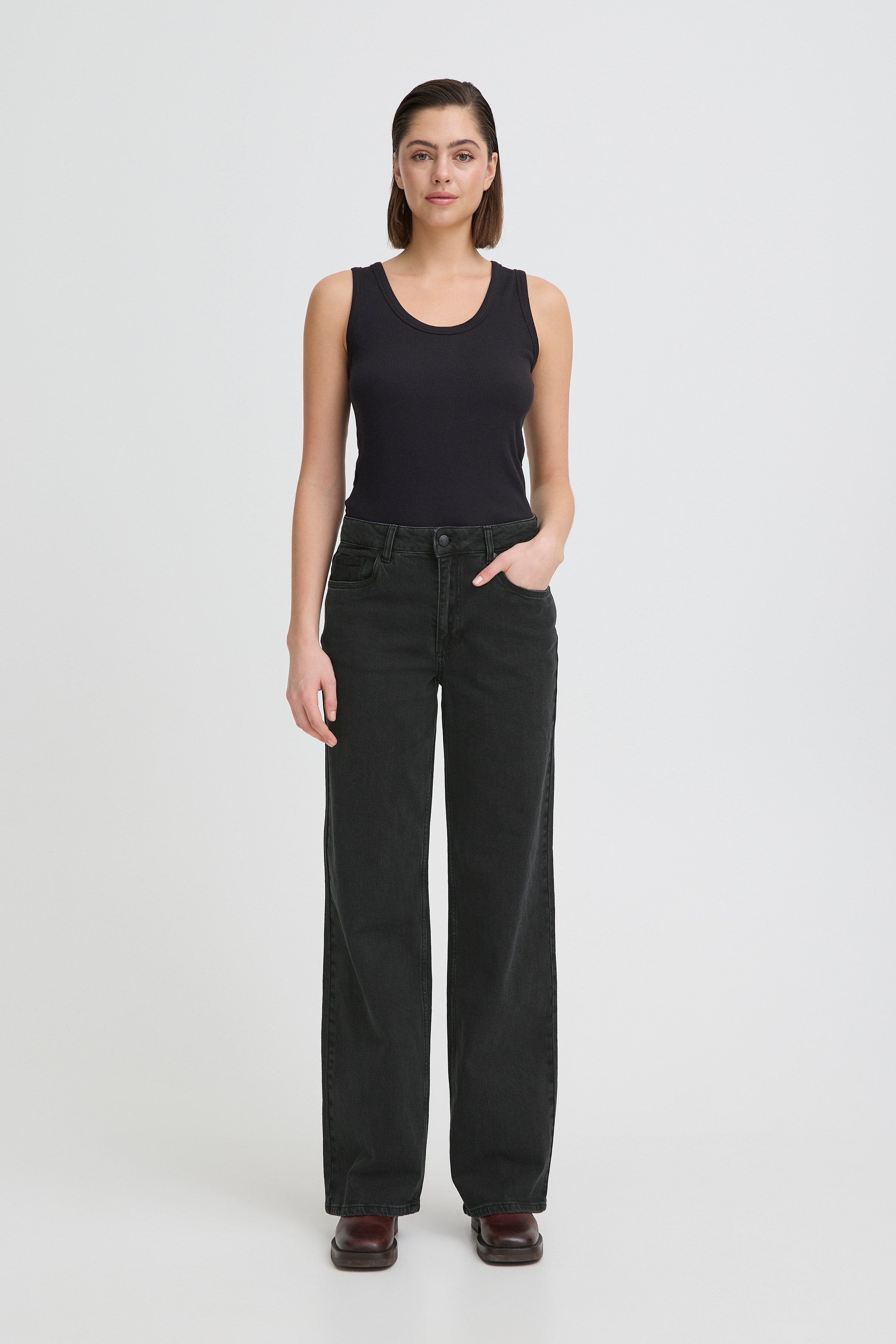 PZVEGA HW JEANS WIDE LEG LOOKBOOK FRONT 50207173-200004