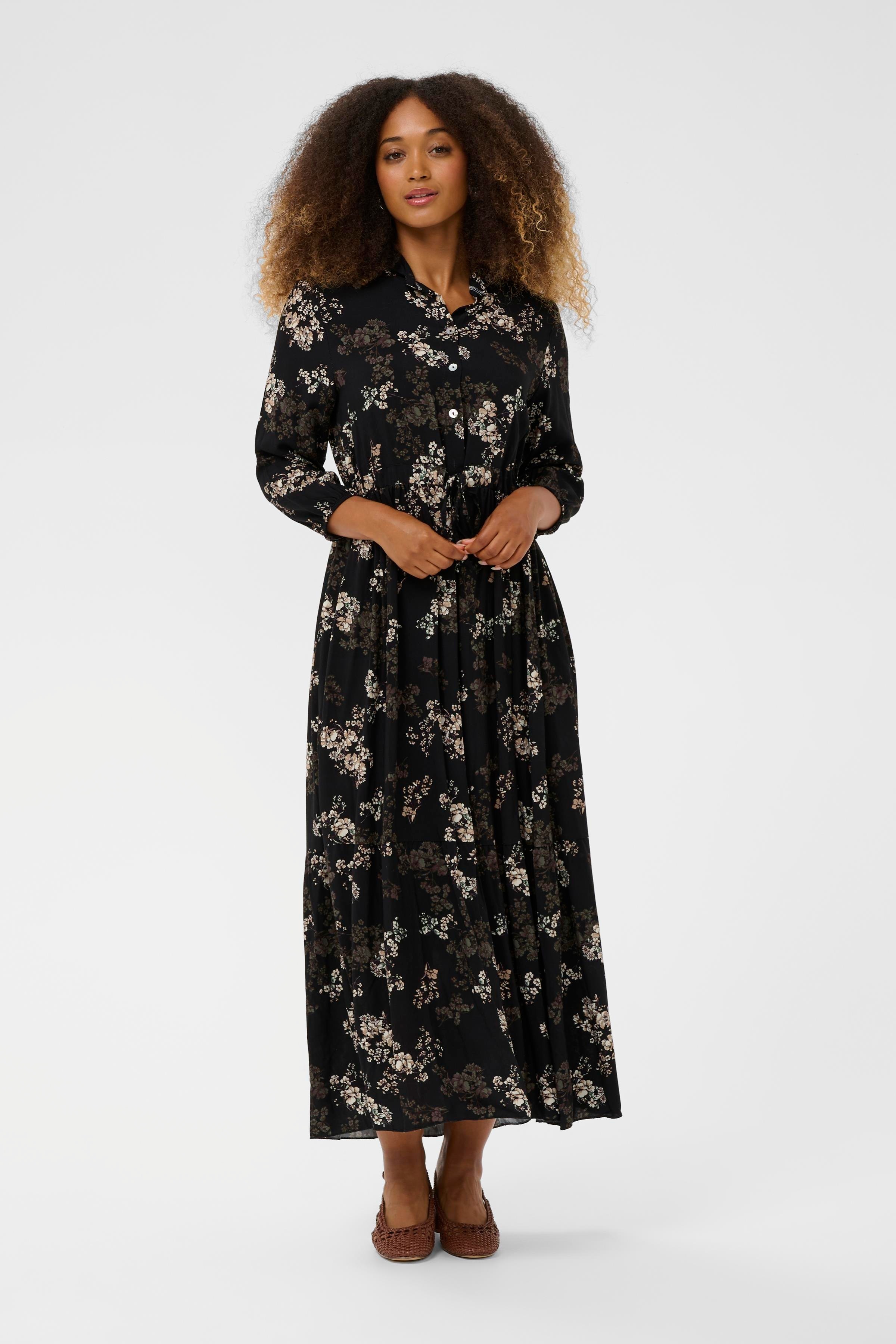 CRAlora Kleid LOOKBOOK FRONT 10650723-107820