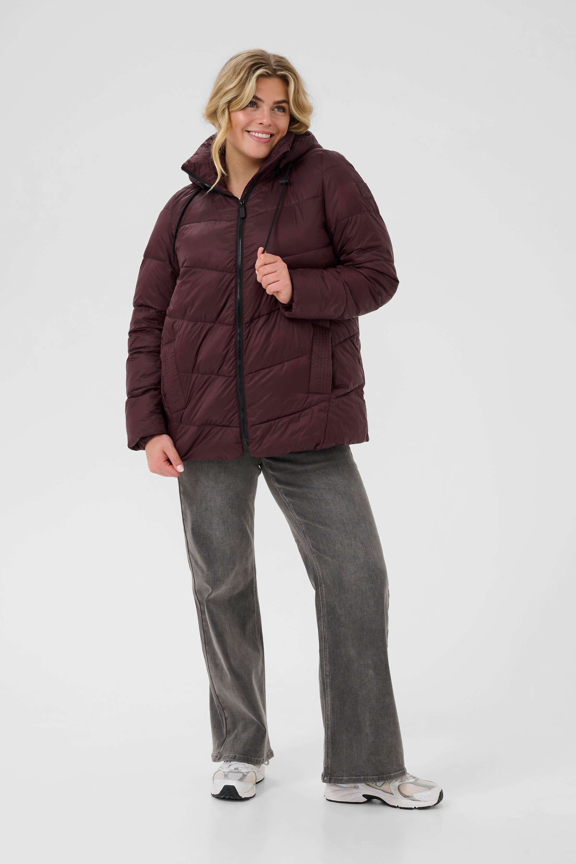 KCsusanna Jacket LOOKBOOK FRONT 10582481-191619