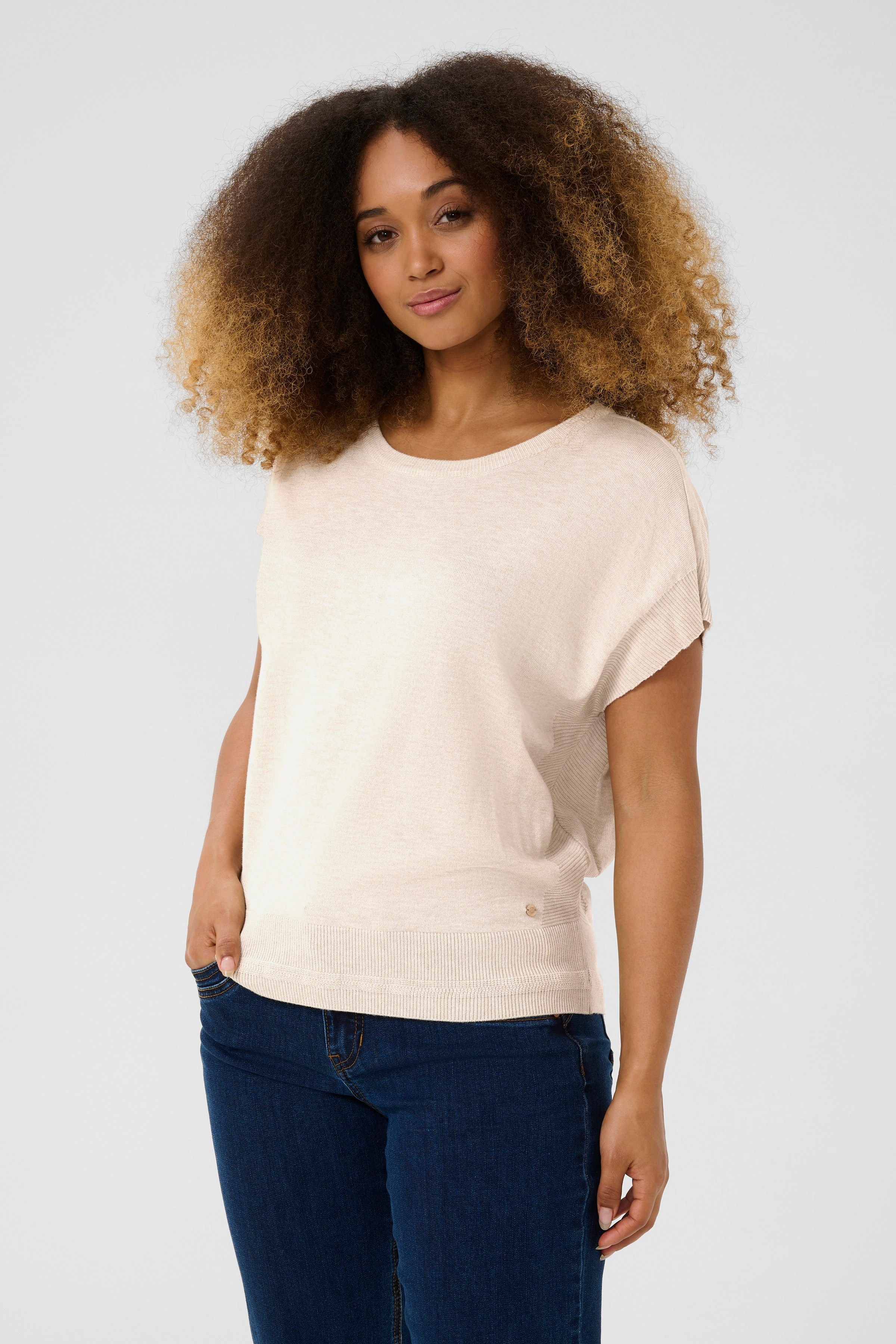 CRDela Pullover LOOKBOOK FRONT 10613926-1304041