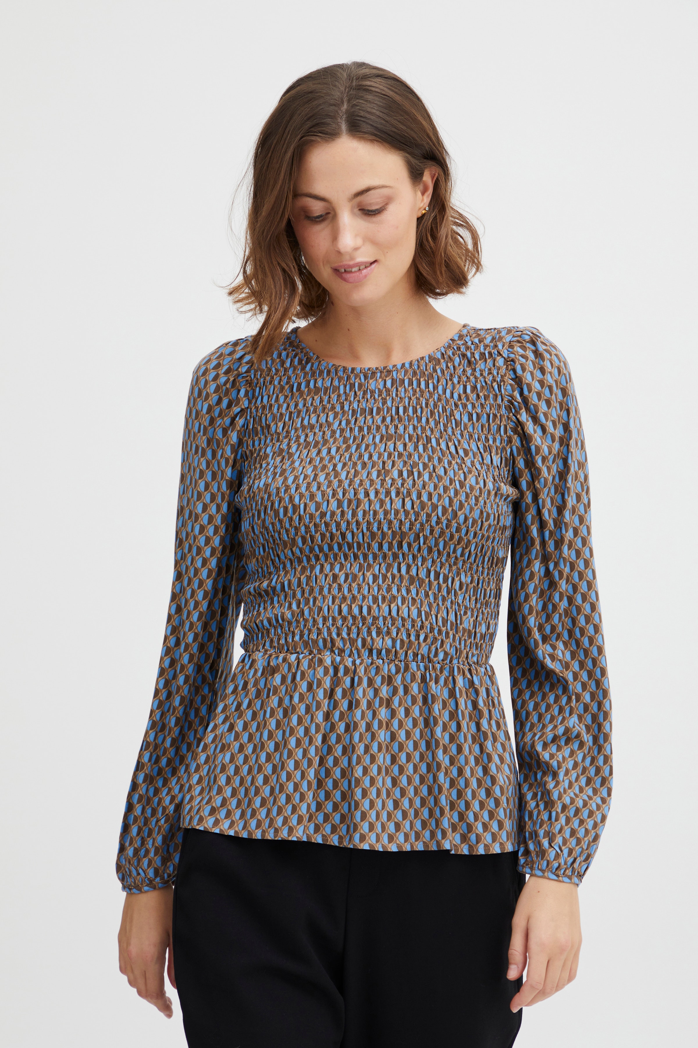 FXCIRLA Blouse LOOKBOOK FRONT 20612370-201588