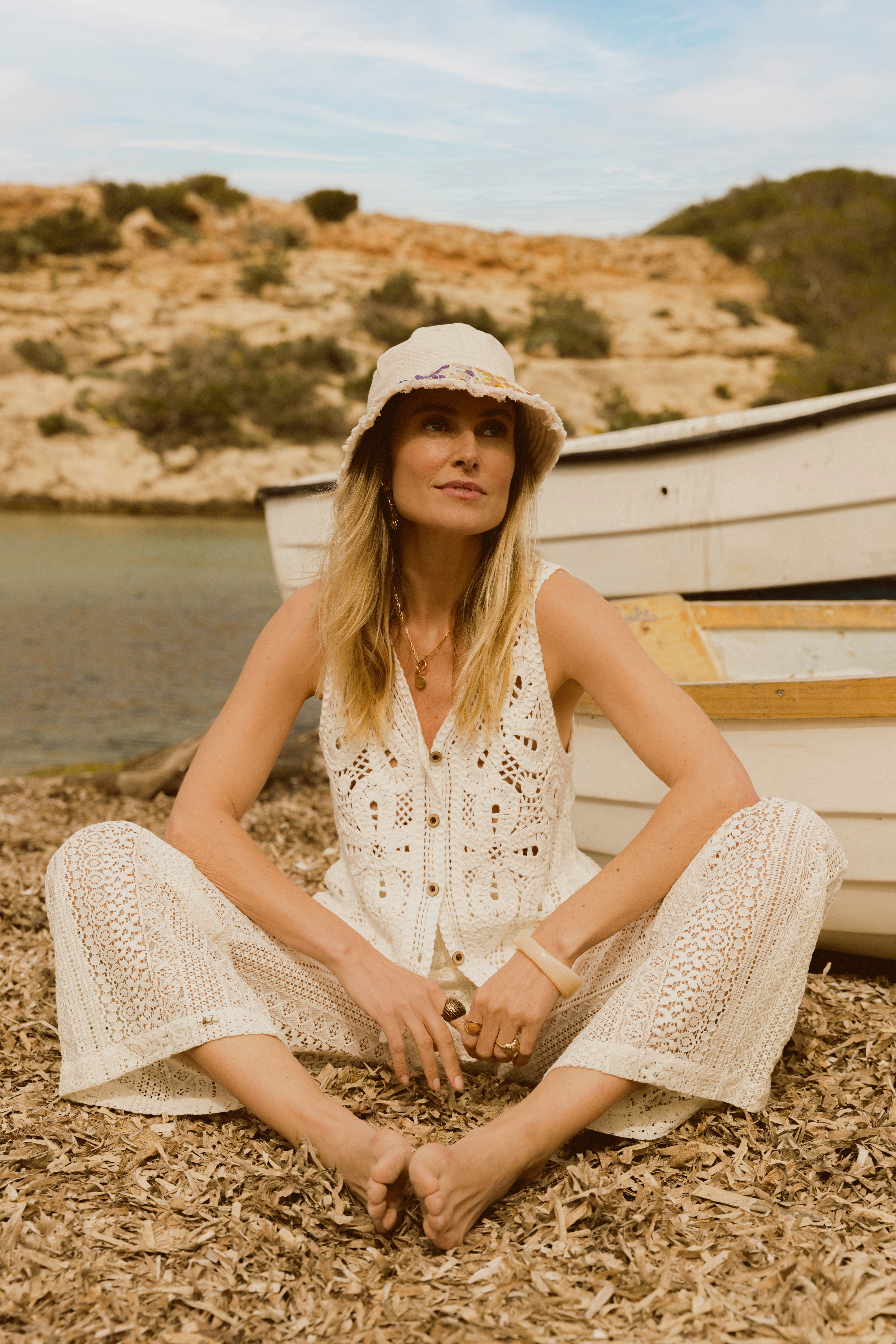 CRKittie Slipover LOCATION NONE 10613707-114300