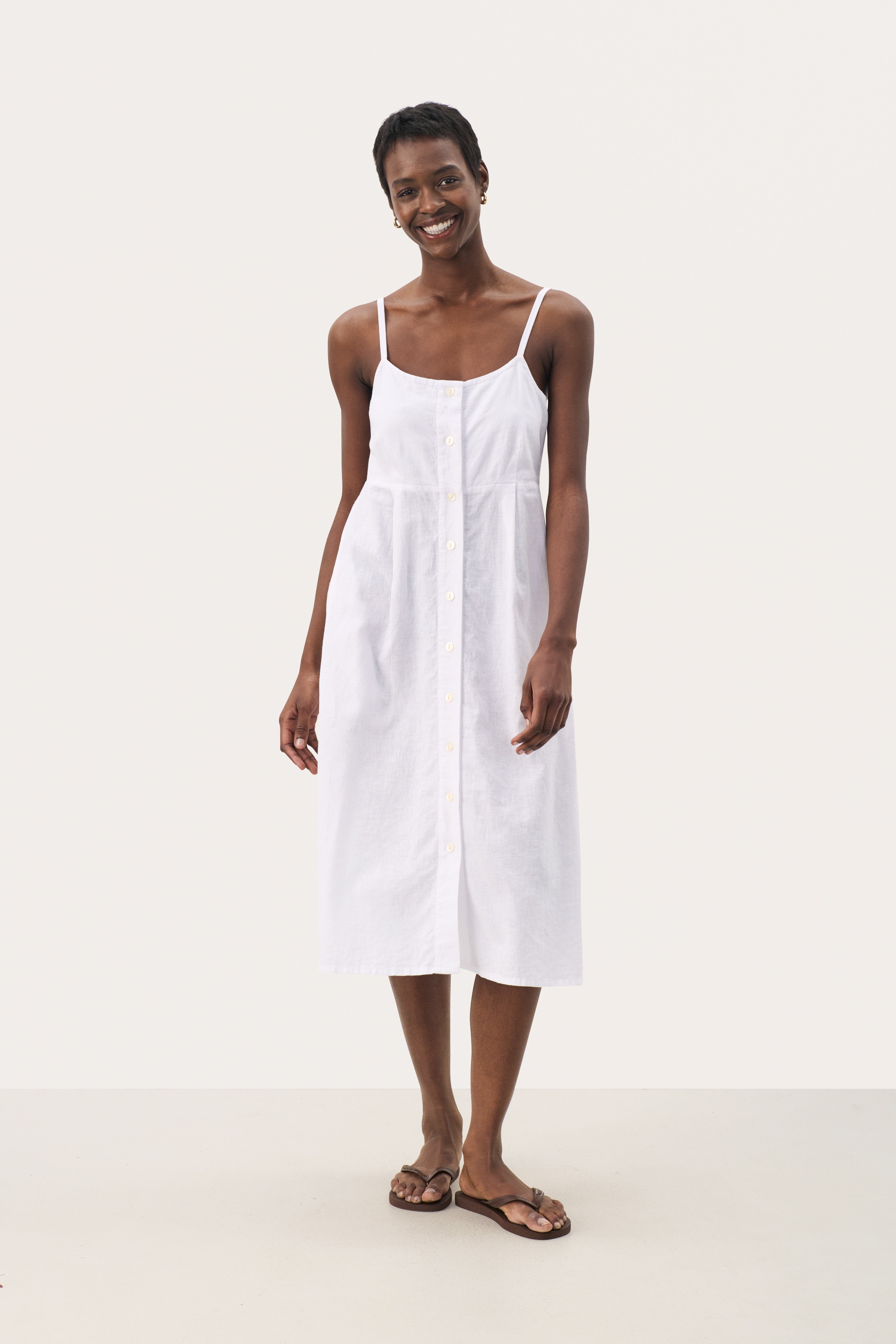 ReysaPW Linne Klänning LOOKBOOK FRONT 30309615-110601