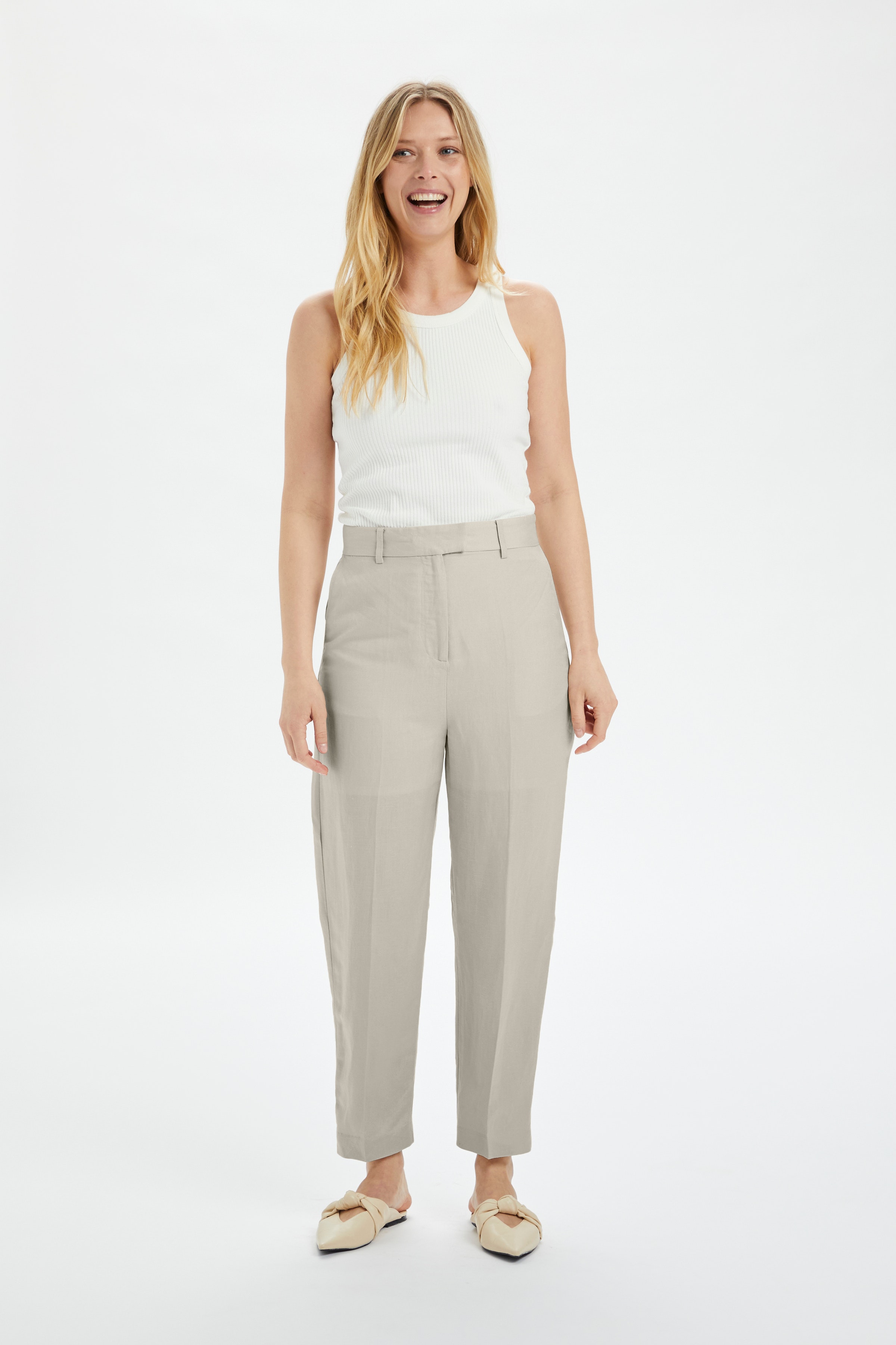 SLSun Trousers LOOKBOOK FRONT 30406091-110701