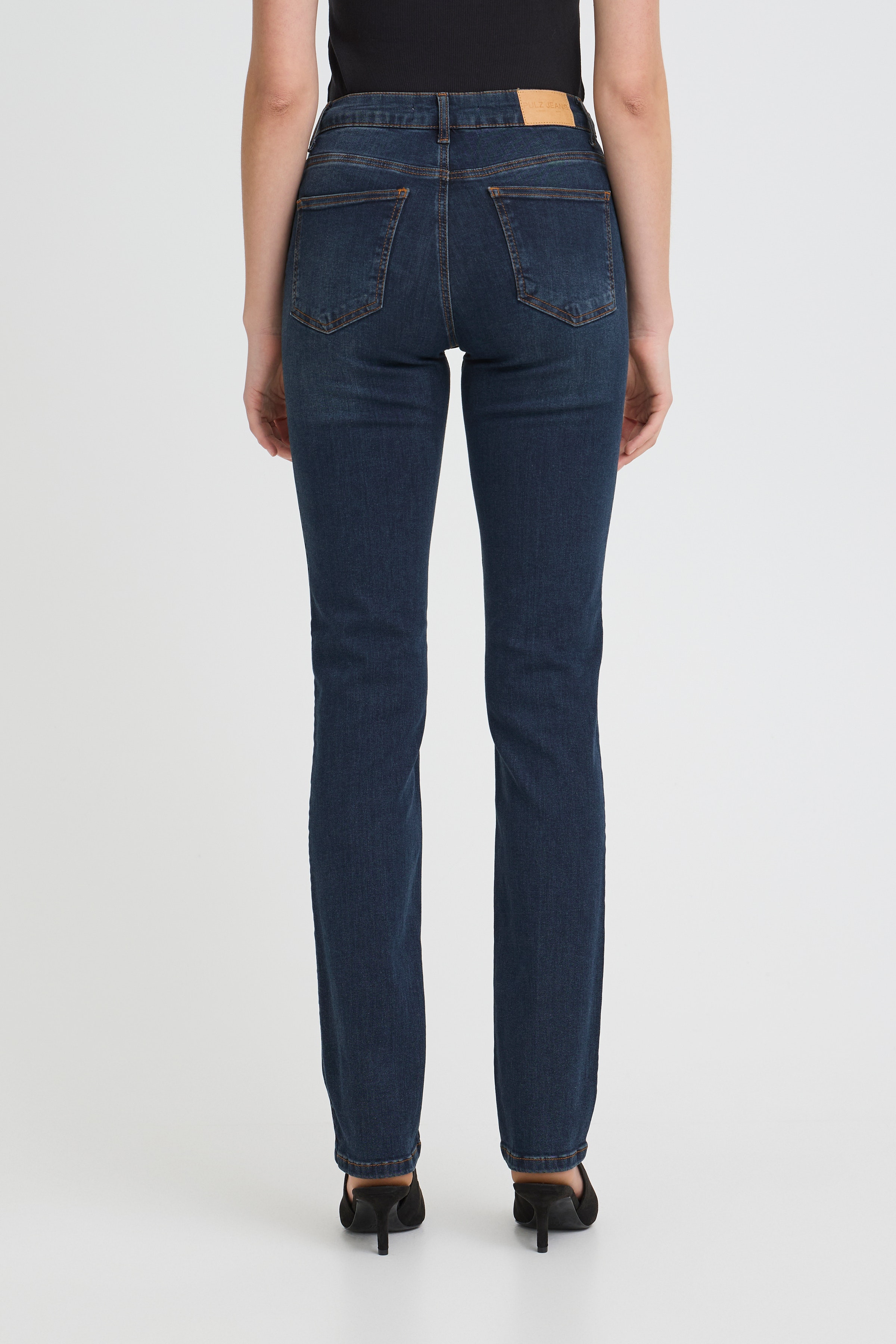 PZEMMA HW Jeans Medium Straight Leg LOOKBOOK BACK 50206336-200002