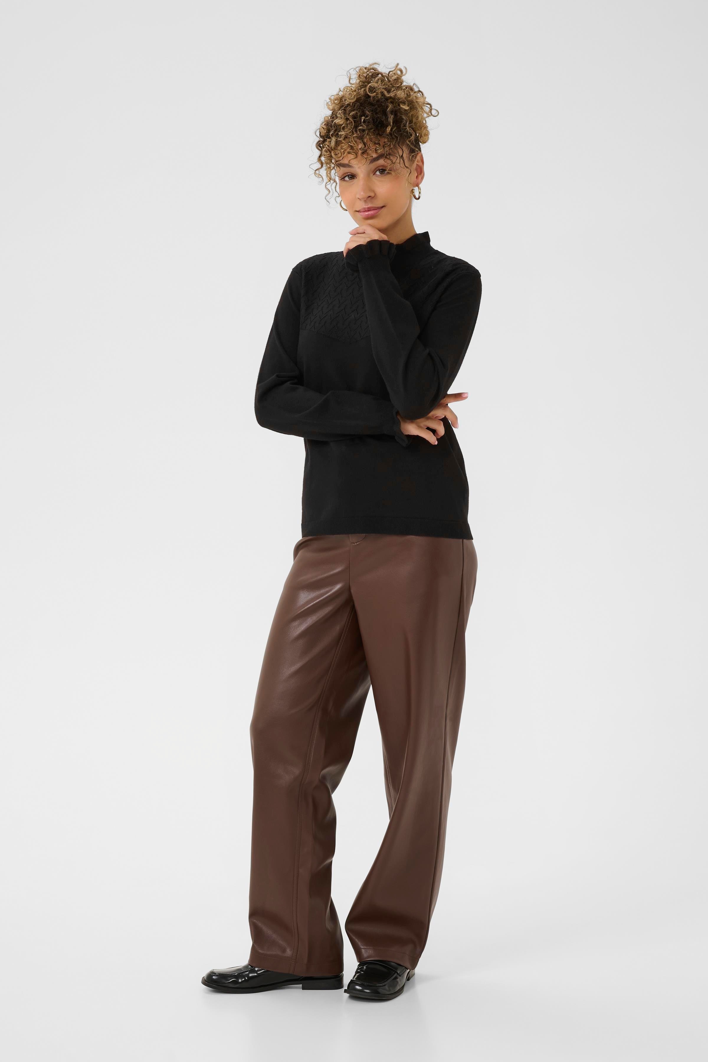 CRVillea Pullover LOOKBOOK FRONT 10611897-100120