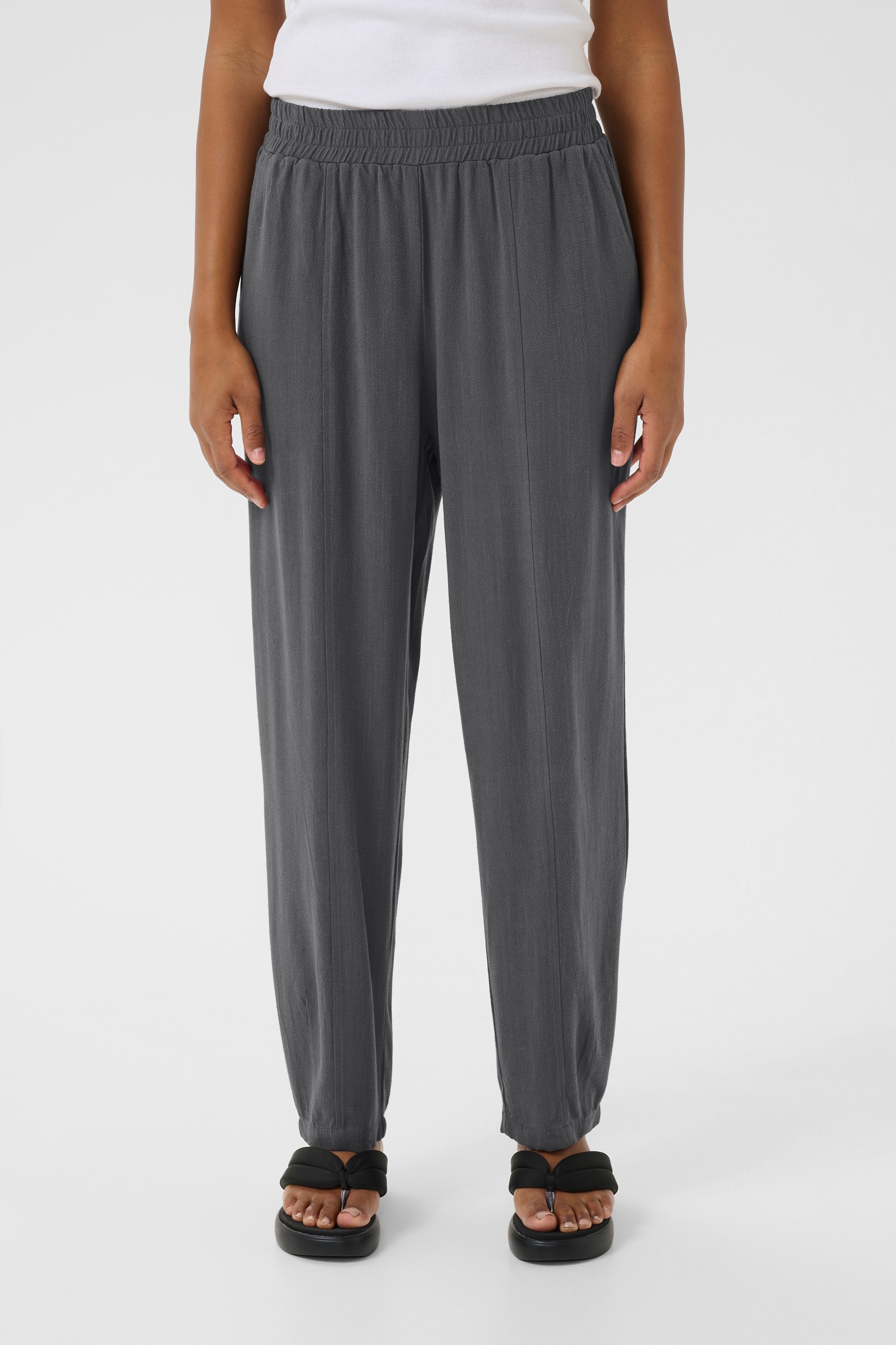 KAliny Lin Bukser LOOKBOOK FRONT 10510076-108640