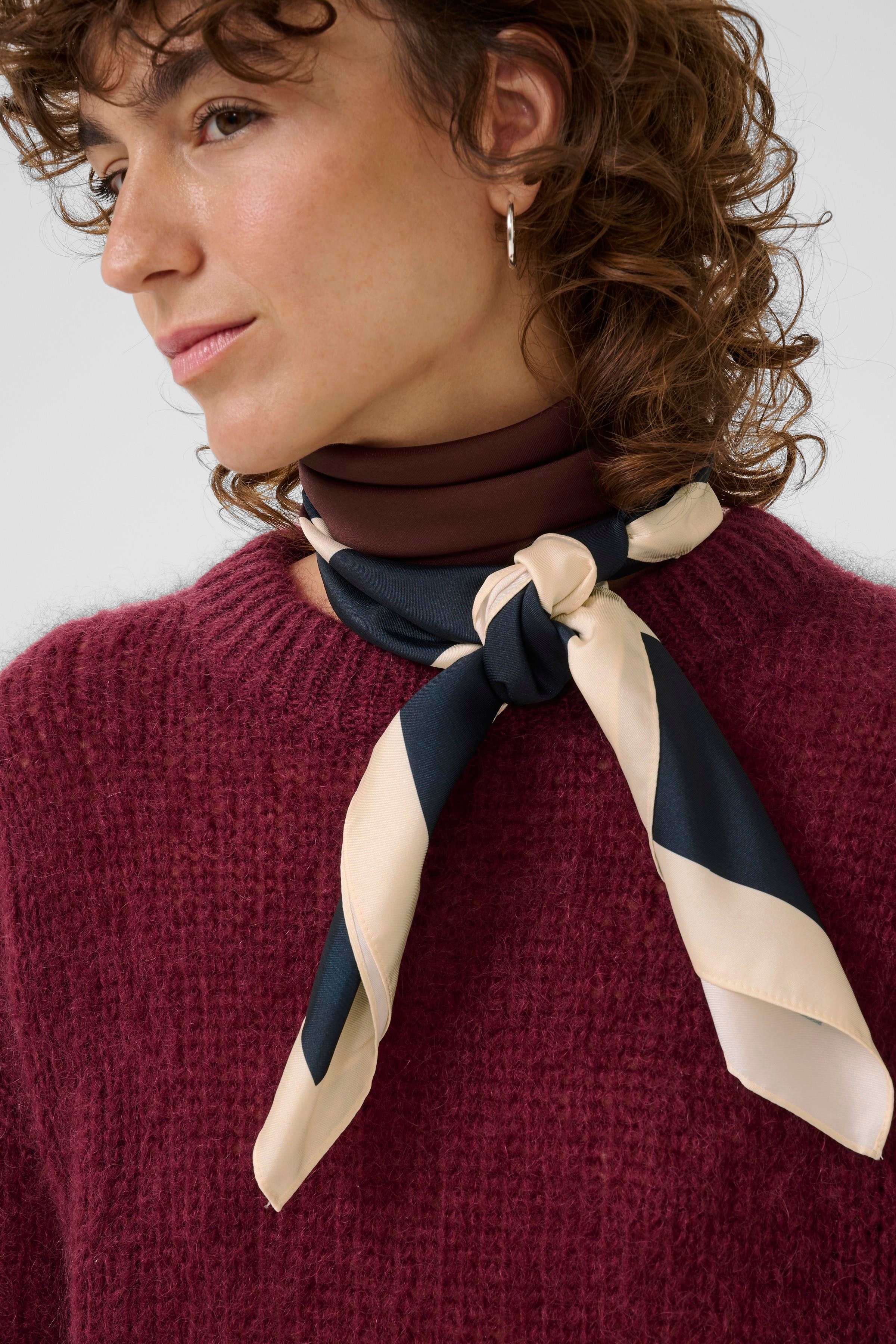 NamiraPW Satin scarf LOOKBOOK DETAIL 30306721-304255