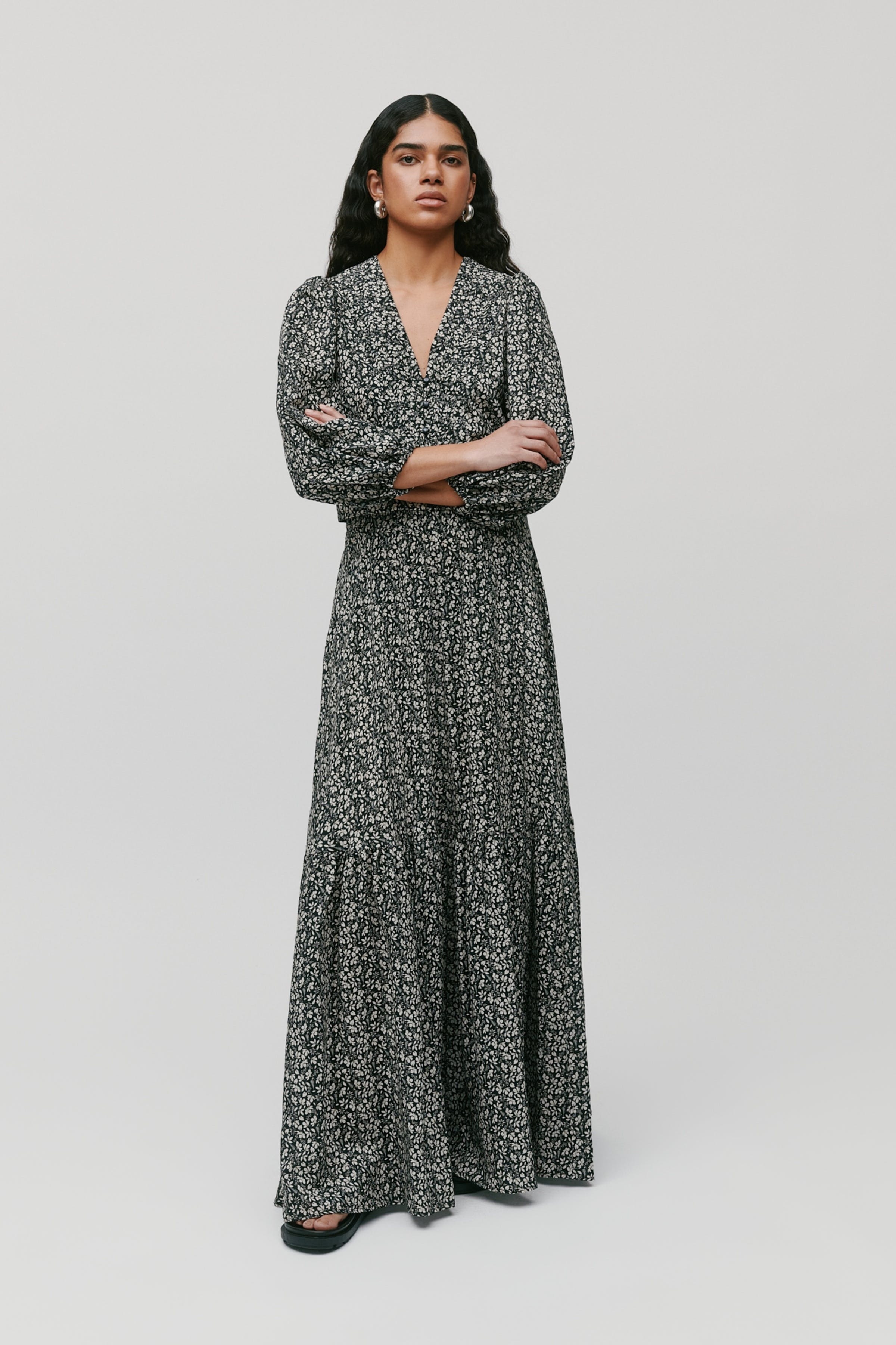 SANJA Skirt LOOKBOOK FRONT 30600527-MC2156