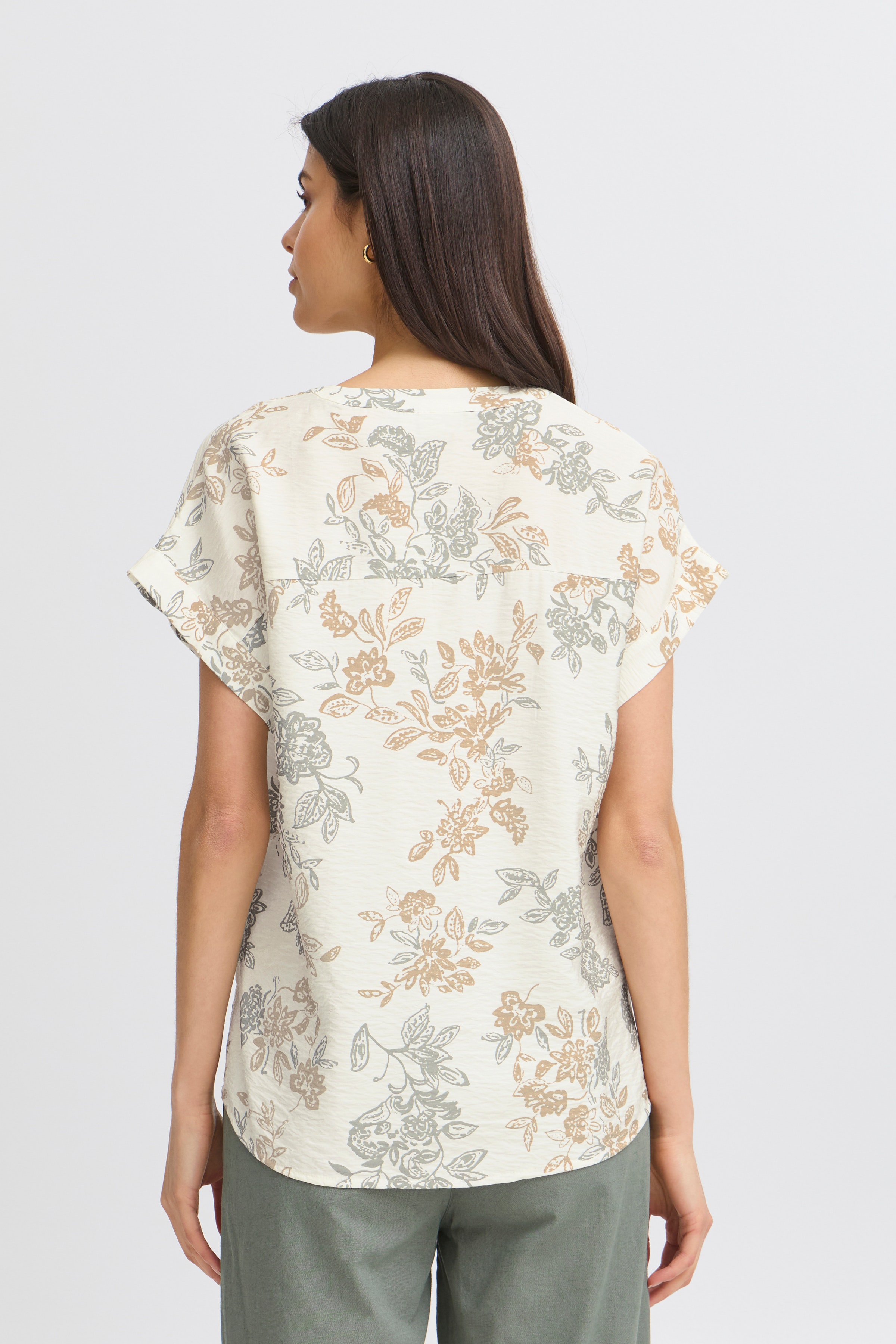 FRTINE Bluse LOOKBOOK FRONT 20615566-205074