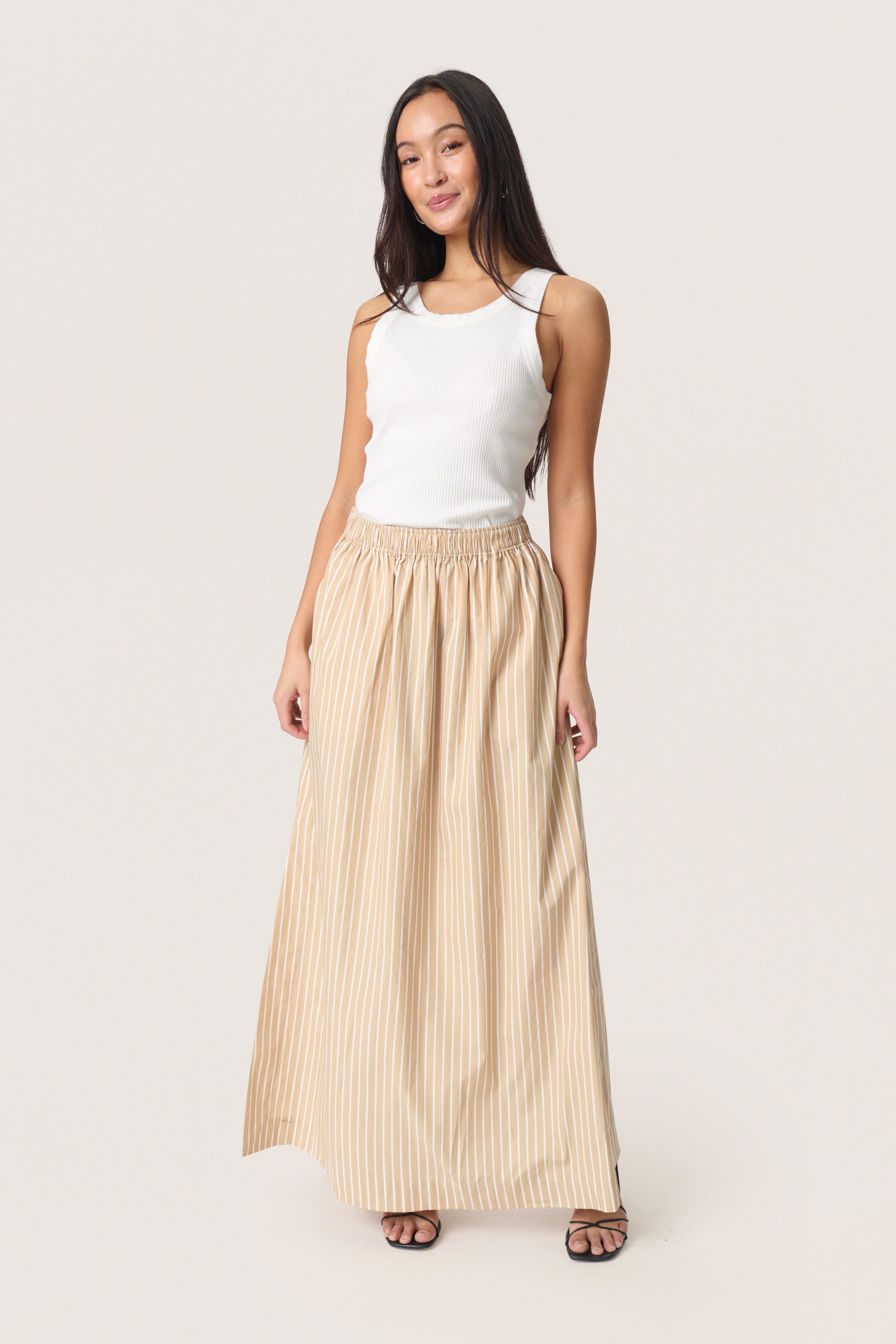 SLKaily Rock LOOKBOOK FRONT 30408236-303714