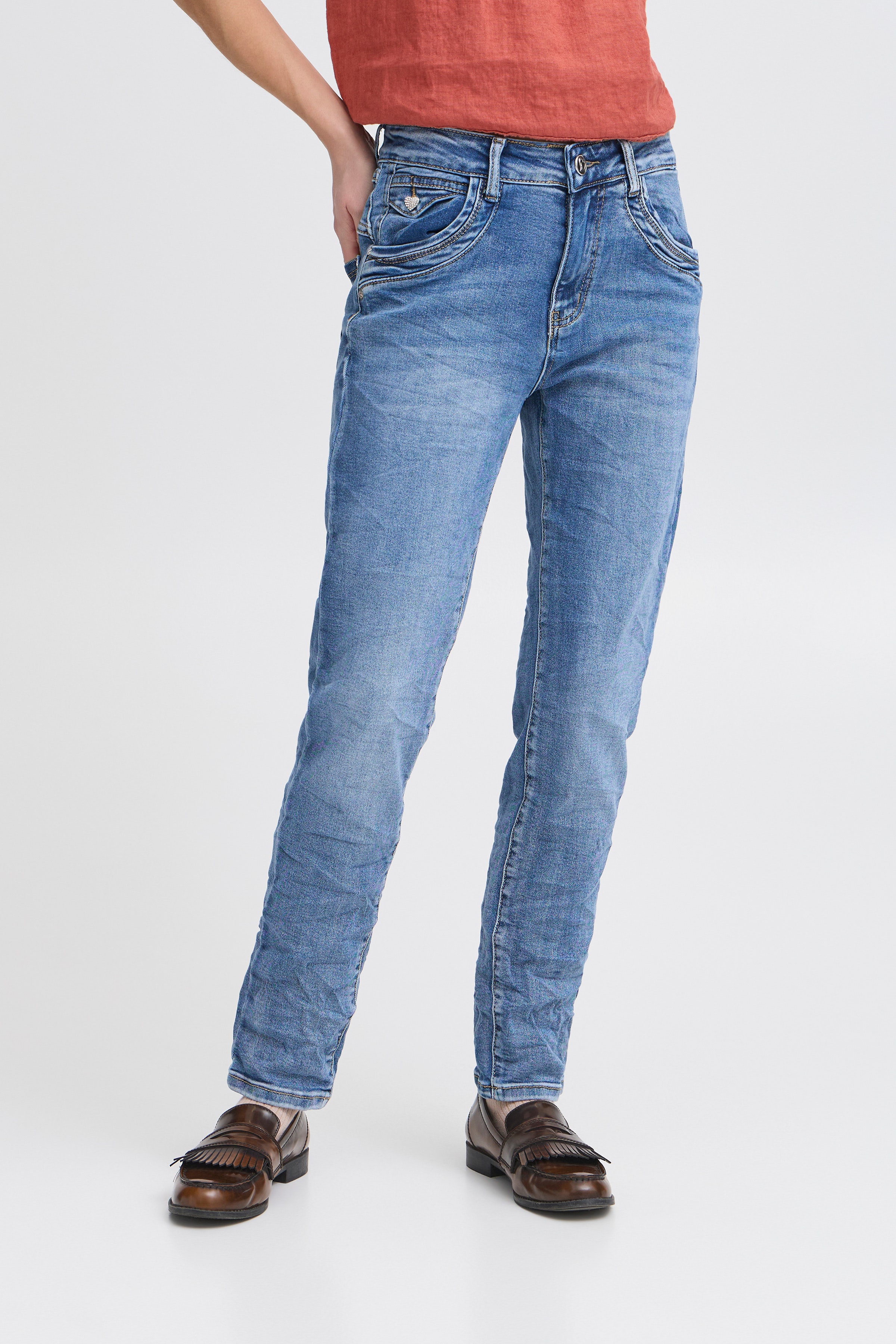 SBPRETTY Jeans LOOKBOOK FRONT 22100944-202820