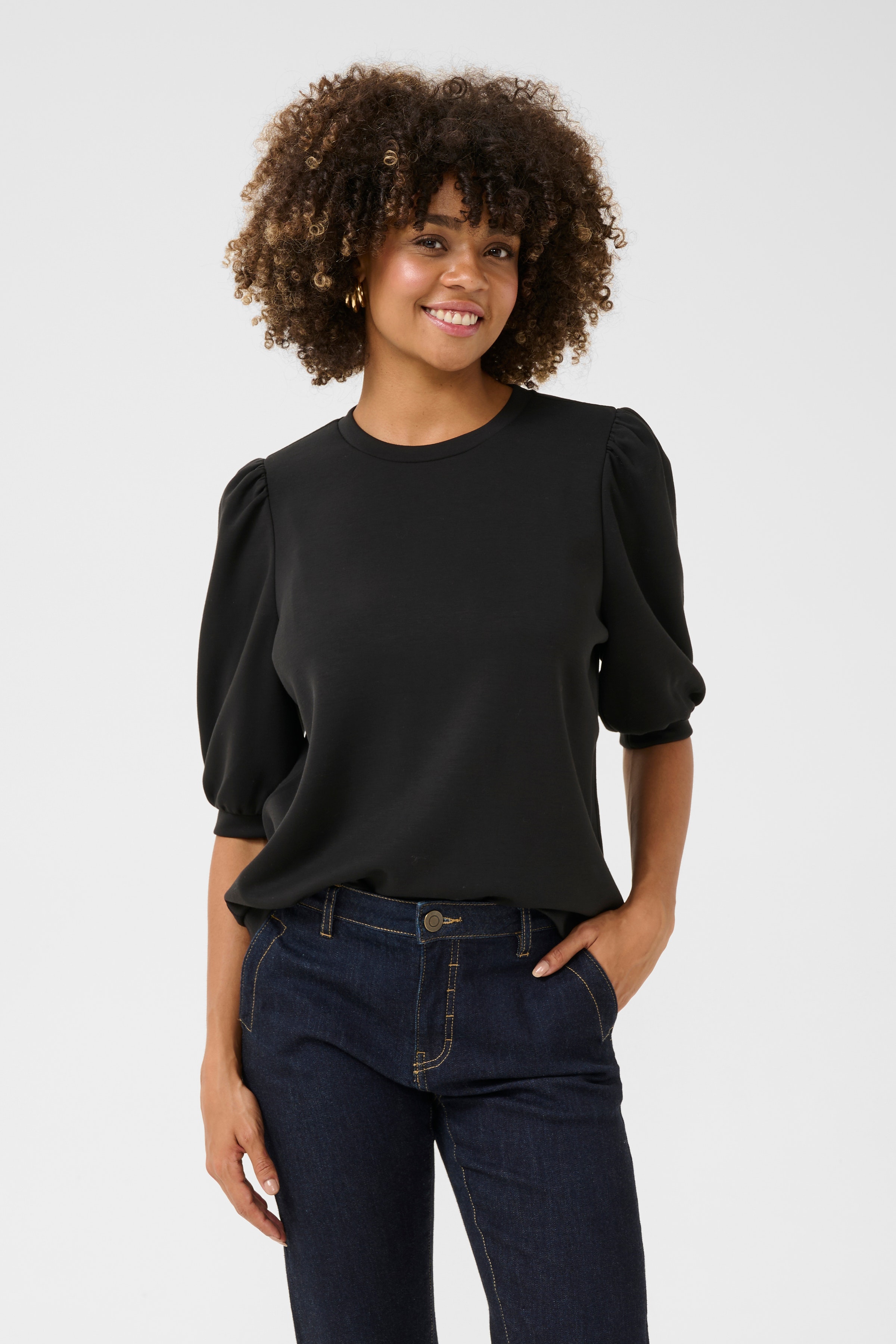 CUlida Blouse LOOKBOOK FRONT 50112202-500012