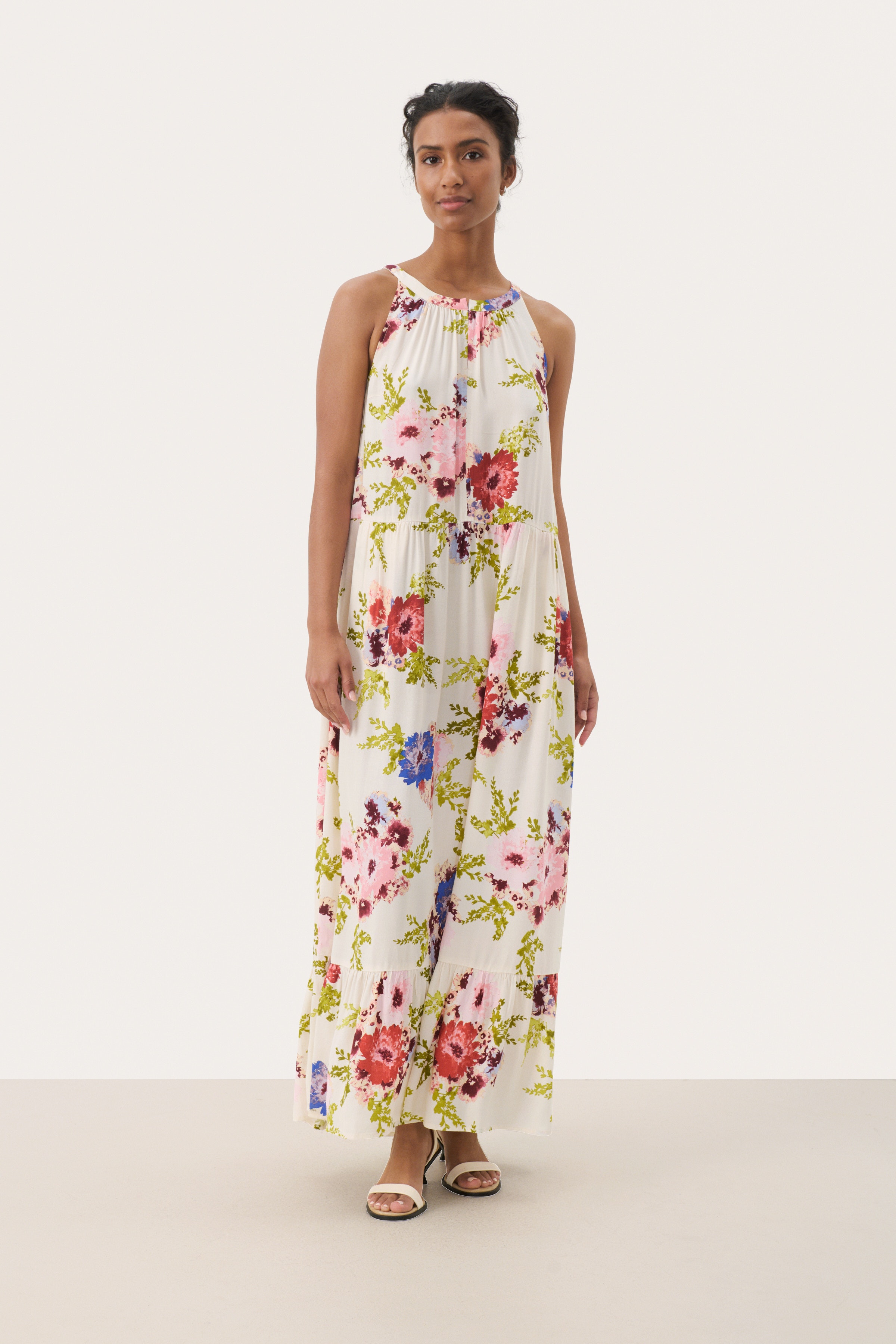 TheonaPW Kjole LOOKBOOK FRONT 30309914-303962