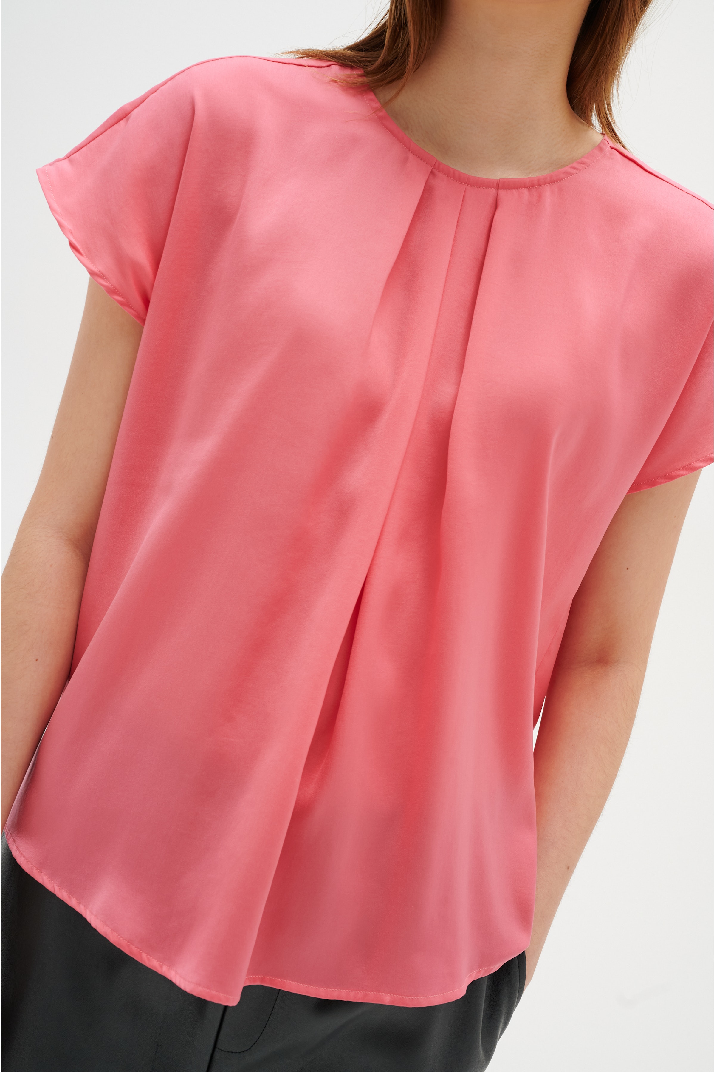 DotaIW Bluse LOOKBOOK DETAIL 30108136-171930