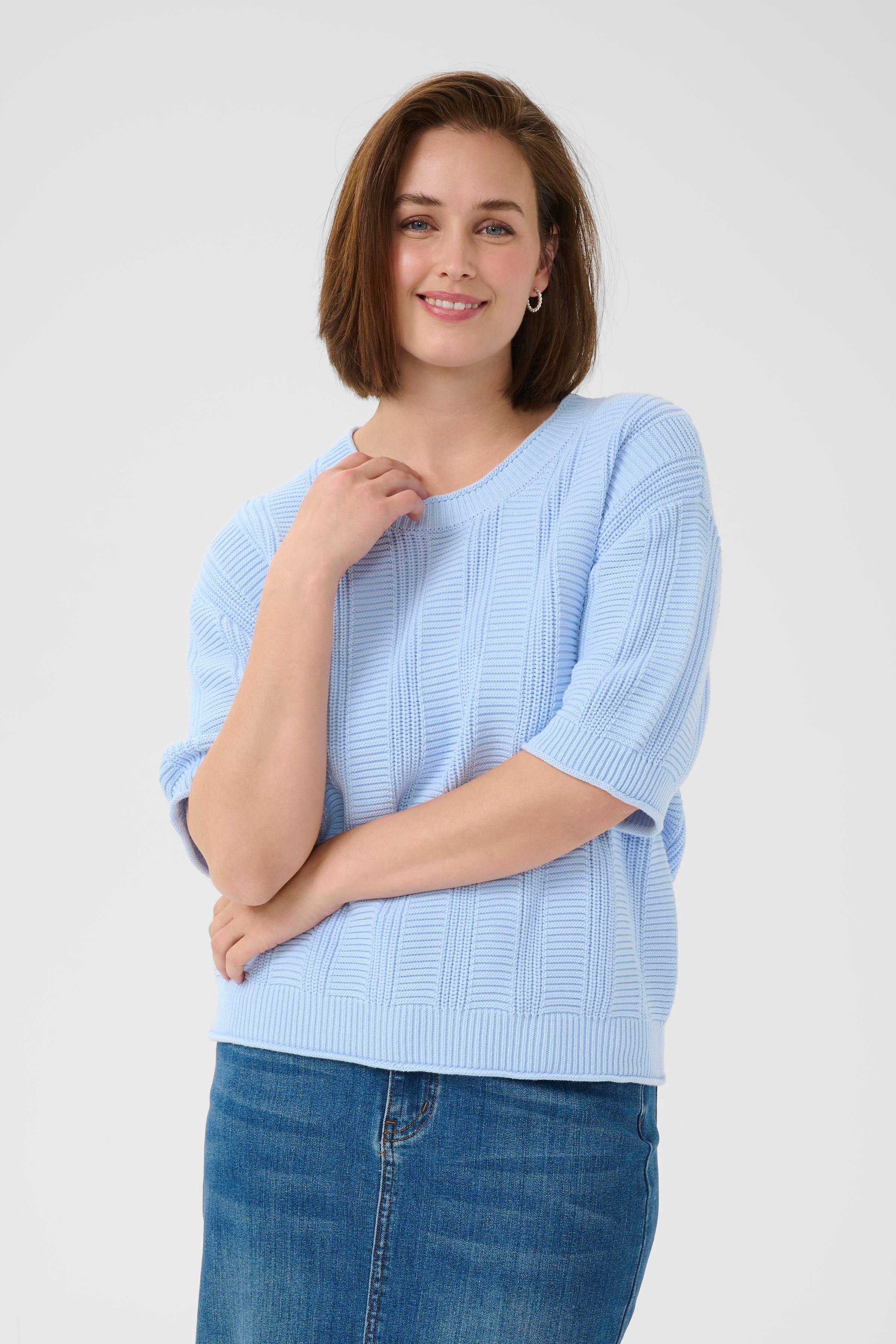 KAwhitney Pullover LOOKBOOK FRONT 10510098-154031