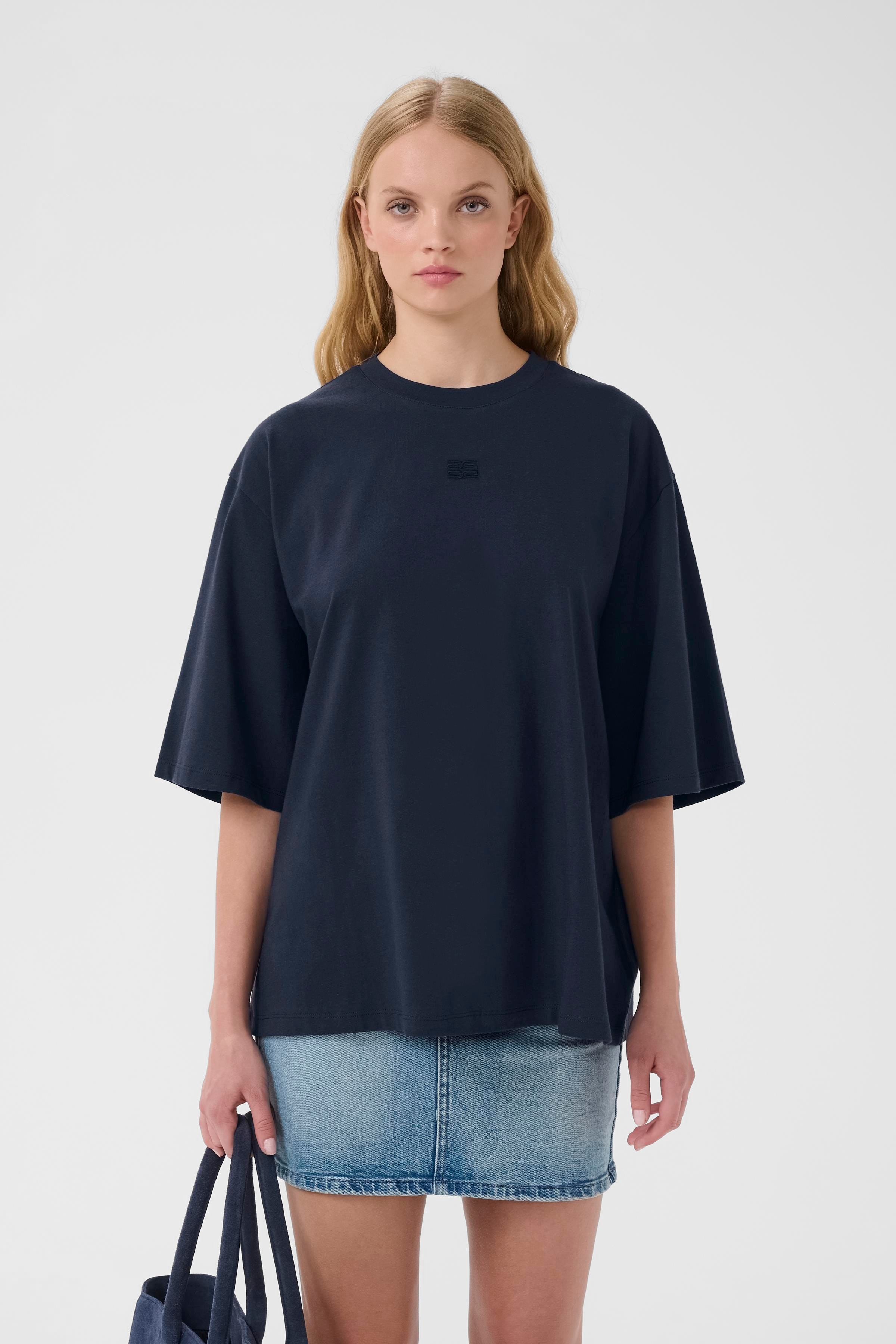 GZcamu T-shirt LOOKBOOK FRONT 10910971-193922