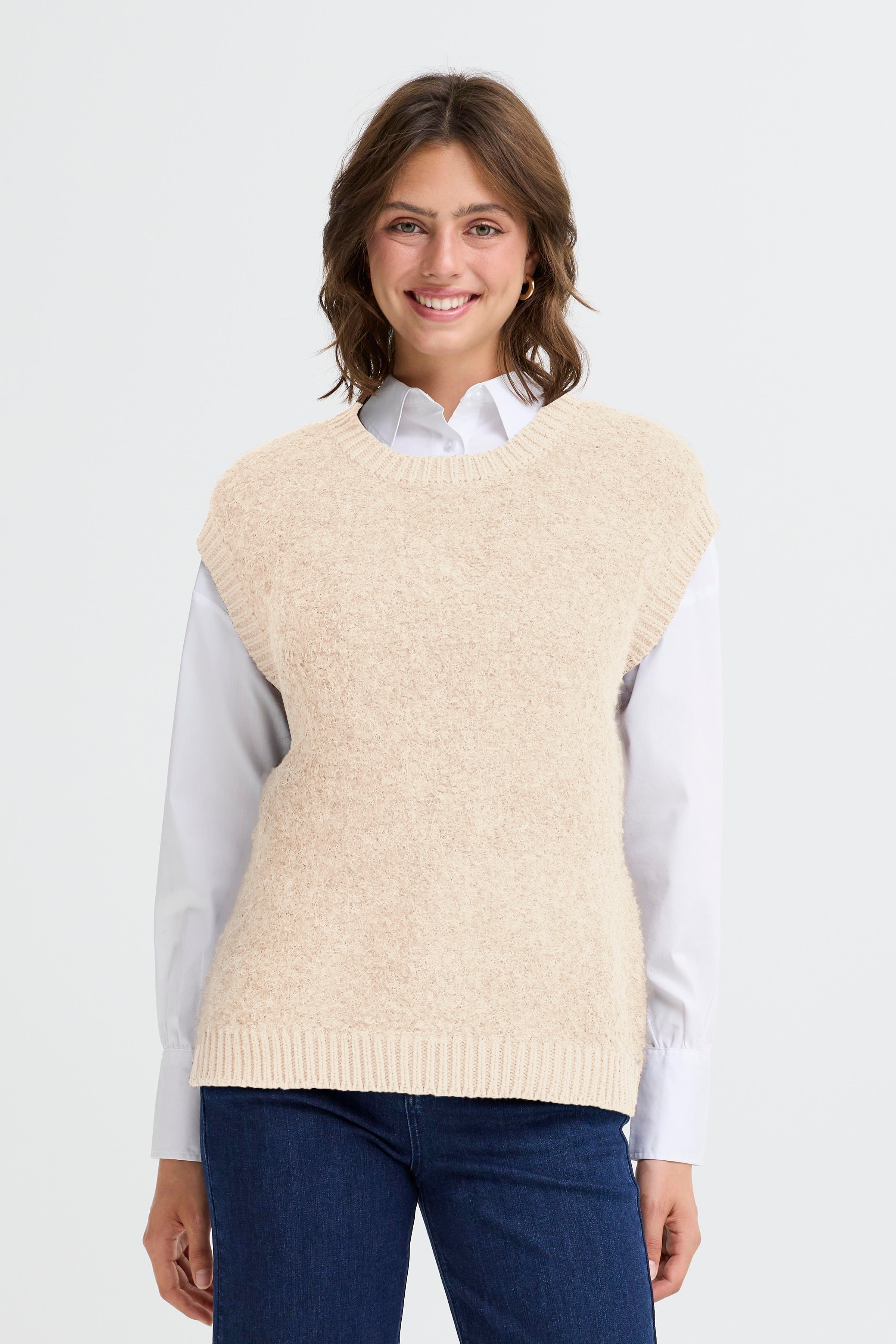 FRVANNA Vest LOOKBOOK FRONT 20616416-1400021