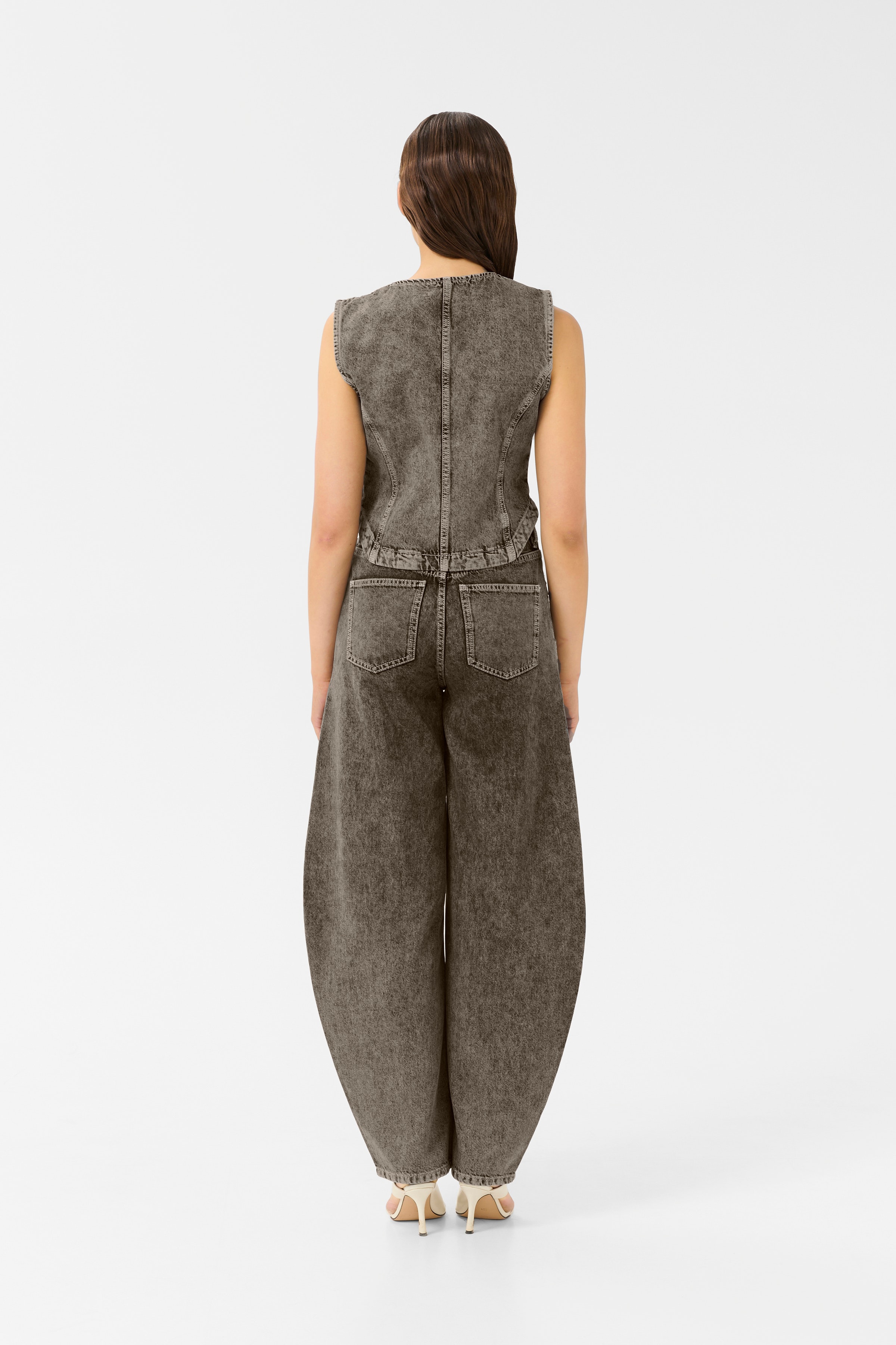 GZjosie Waistcoat LOOKBOOK BACK 10910304-107905