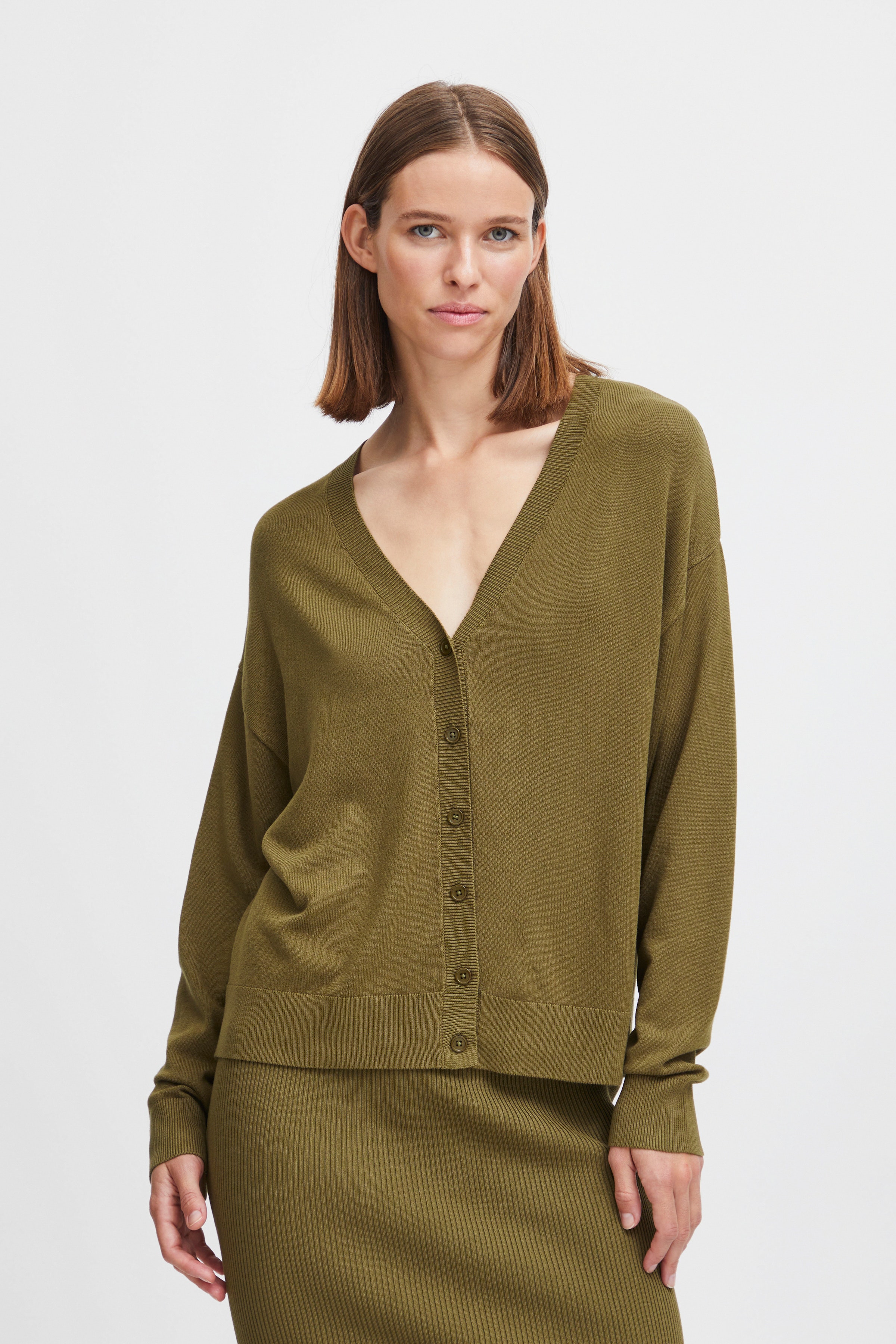 BYMMORLA Pullover LOOKBOOK FRONT 20815302-190622