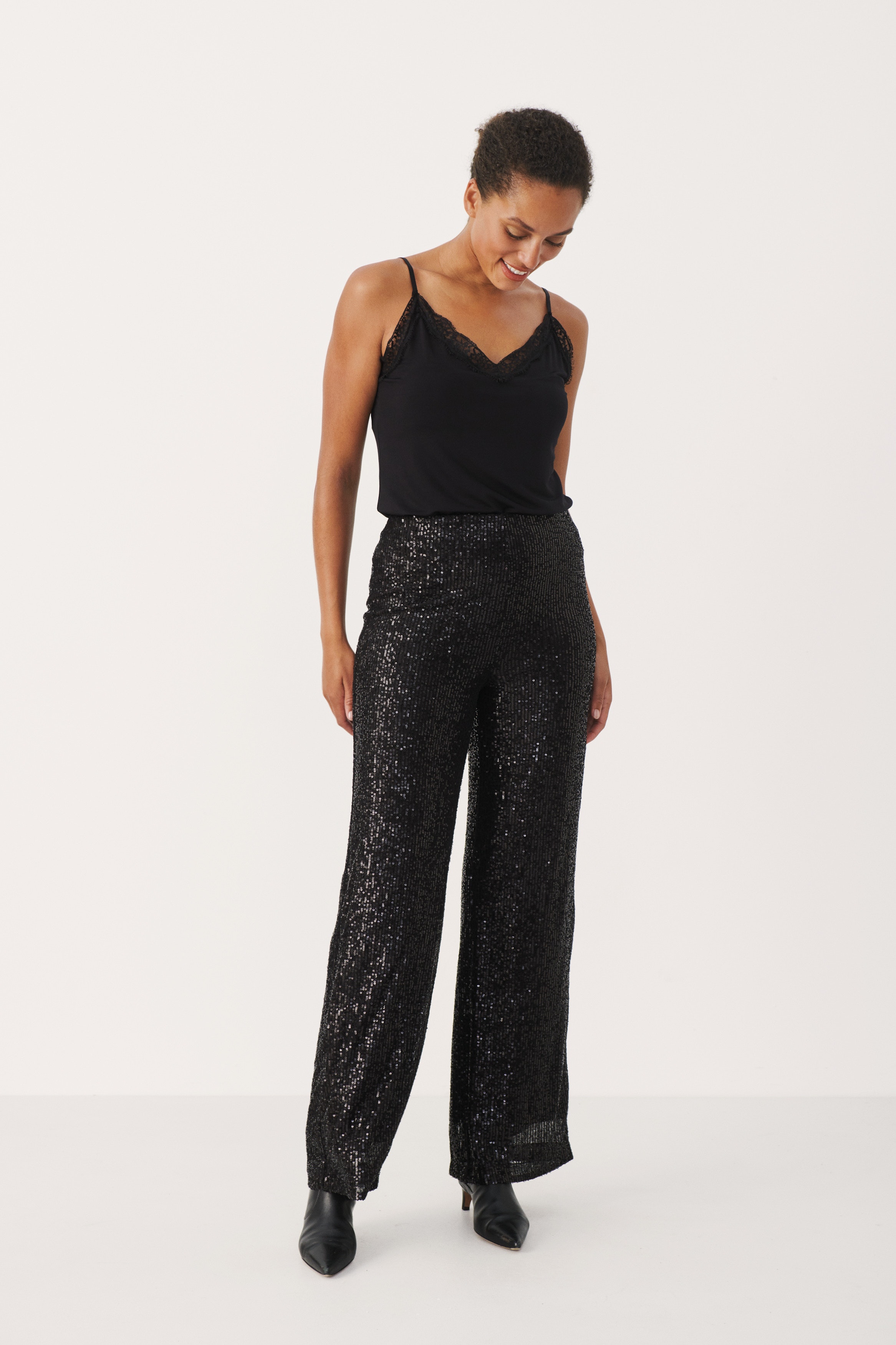 TatianaPW Trousers LOOKBOOK FRONT 30307259-194008