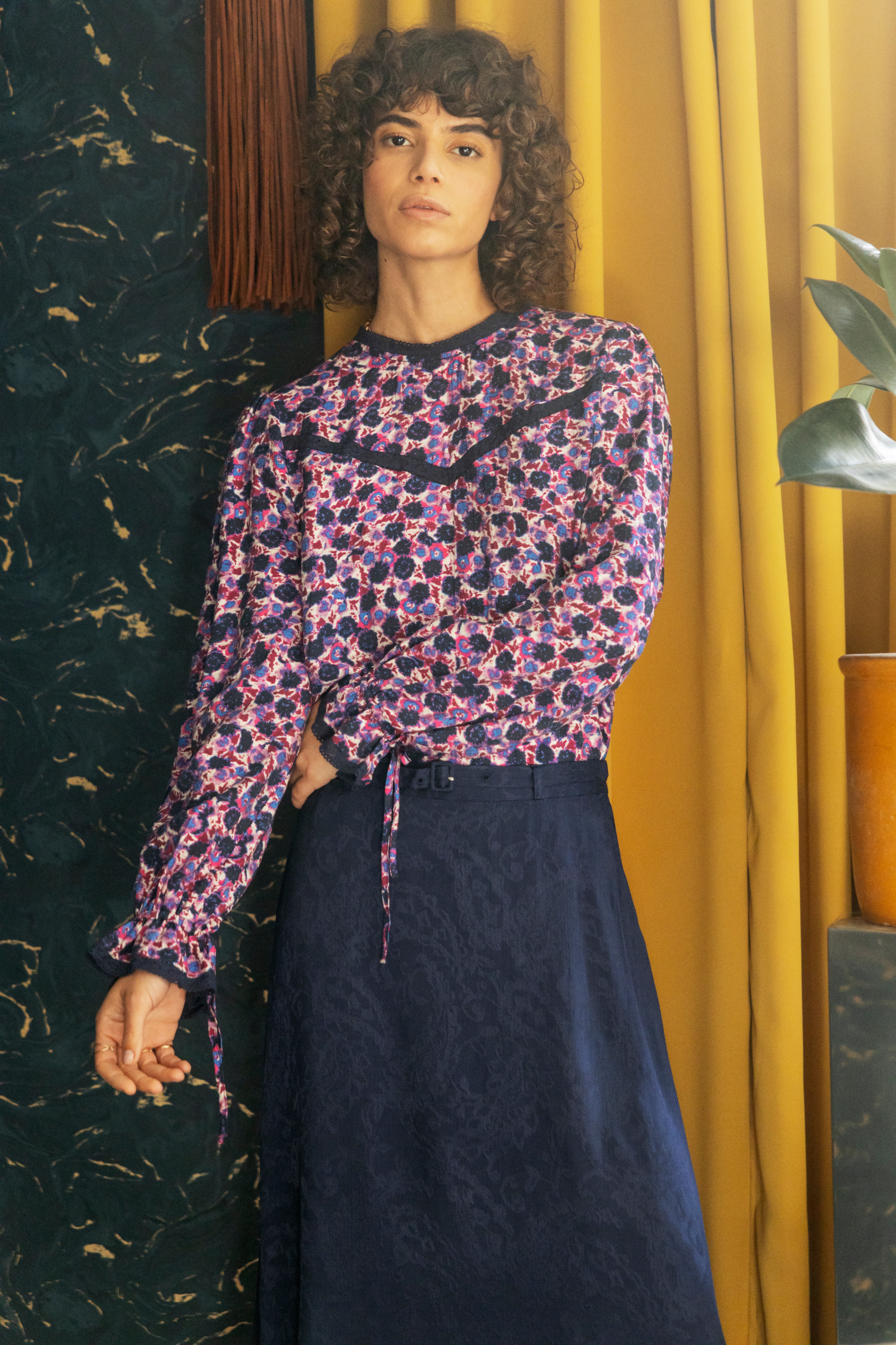 IRTILLY Blouse LOCATION NONE 20119180-182140