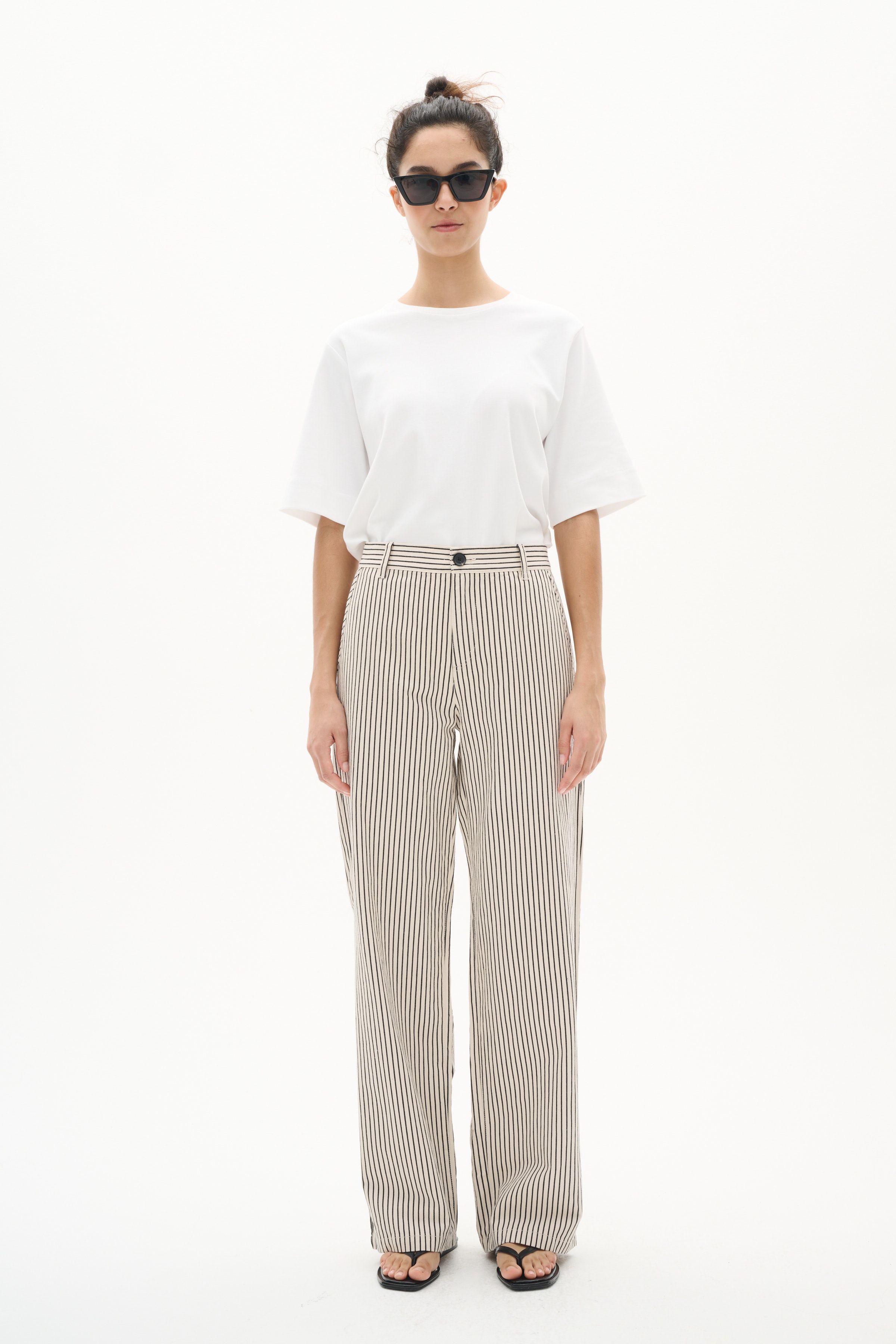 BaiIW Jeans LOOKBOOK FRONT 30110562-302821