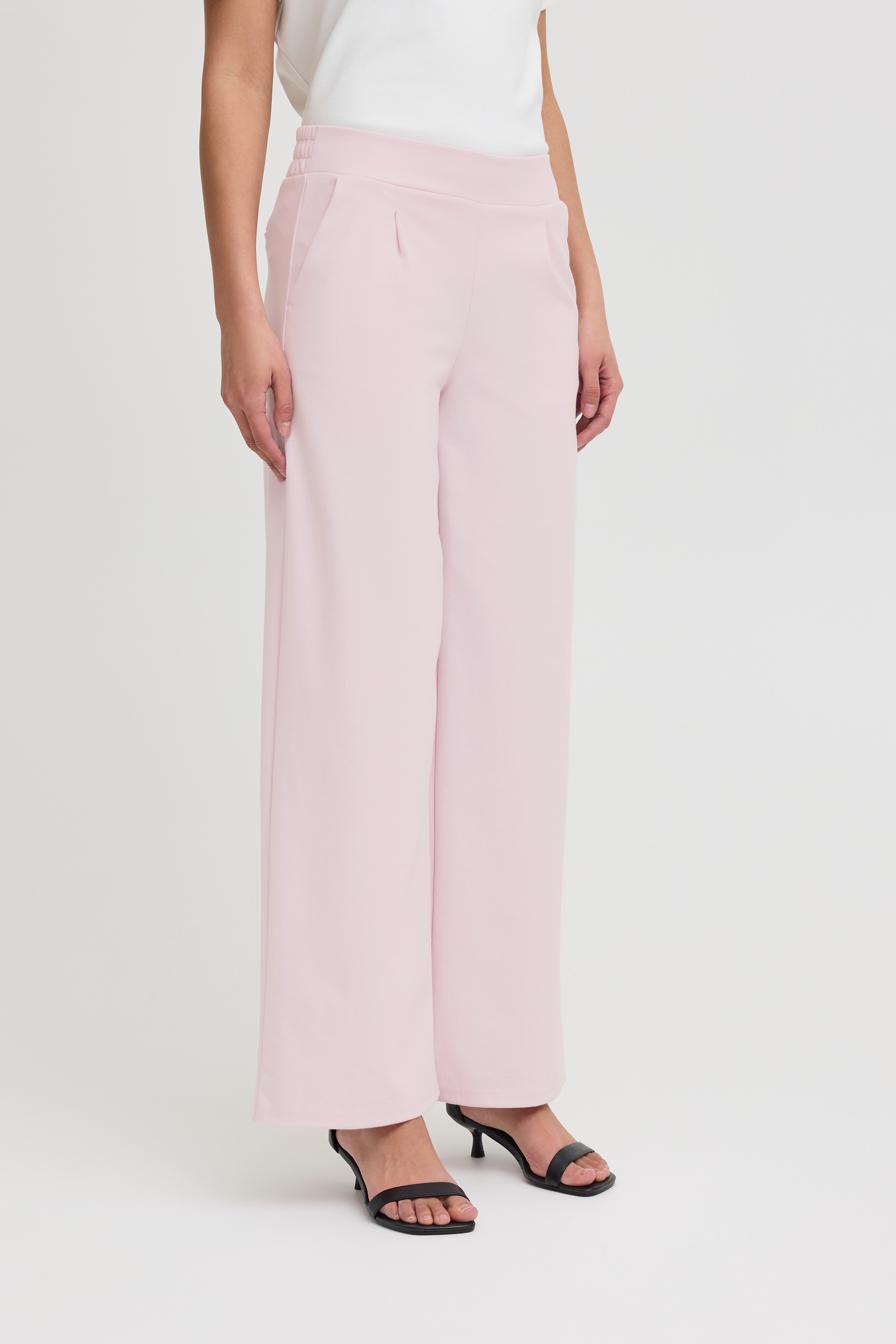 IHKATE LONG WIDE Trousers LOOKBOOK FRONT 20118337-122903