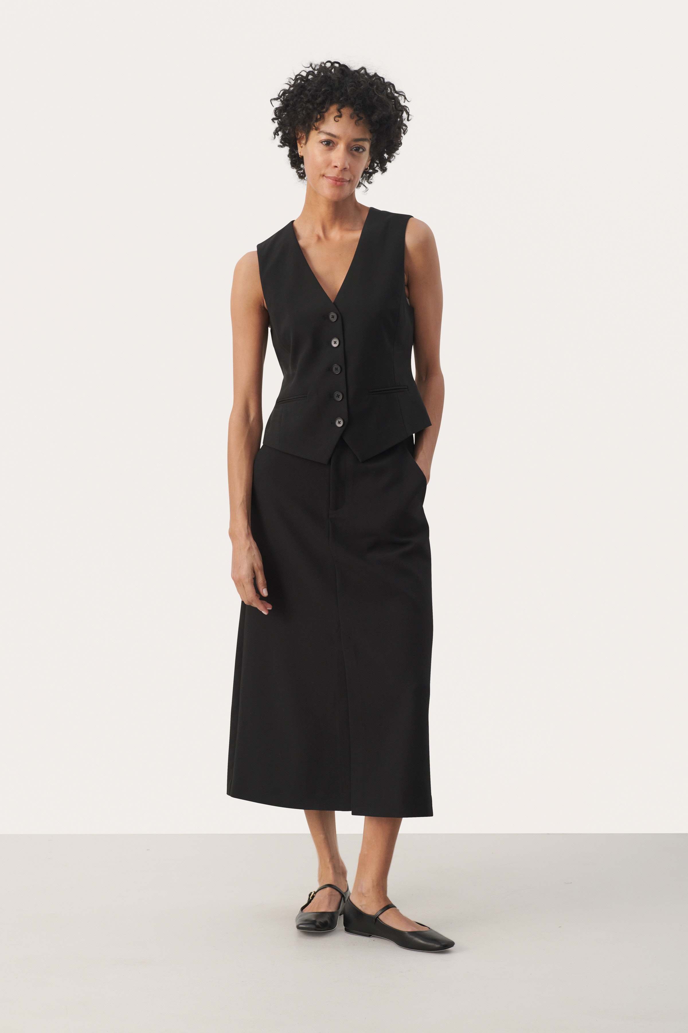 RikkePW Waistcoat LOOKBOOK FRONT 30309030-194008